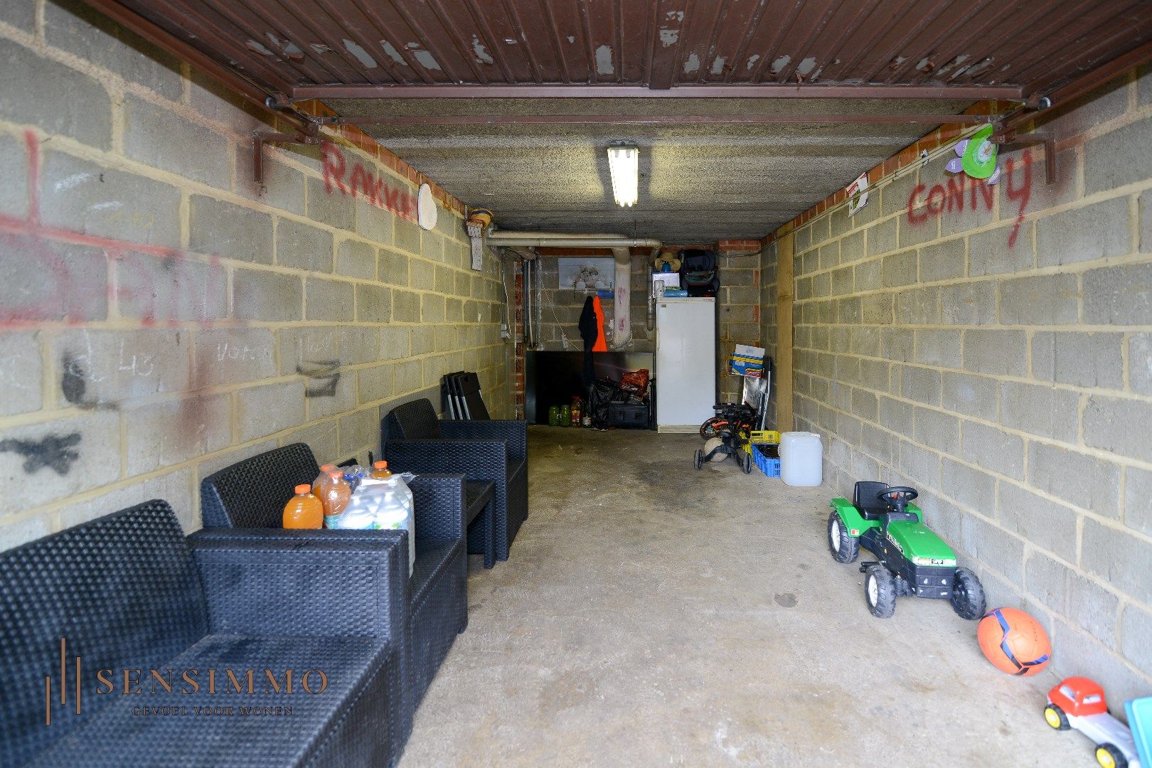 Gelijkvloers appartement van 107m² met 3 slaapkamers en 2 garageboxen. foto 18