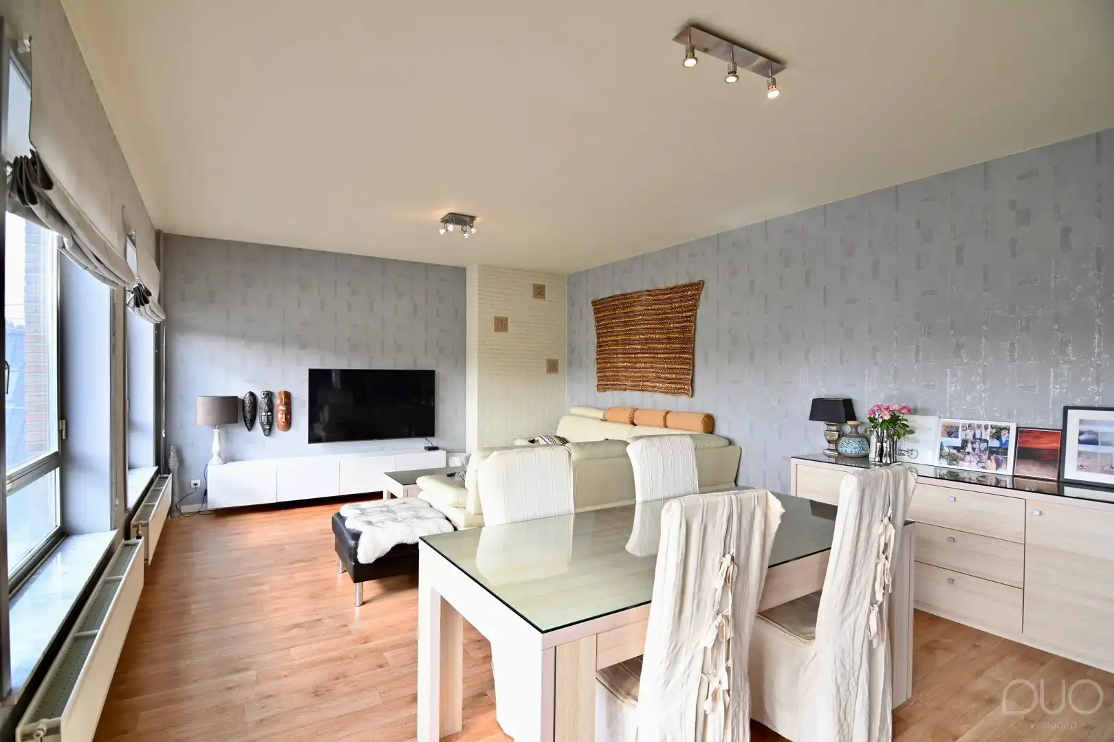 Ruim pand - makkelijk op te delen in 2 appartementen en grote tuin in het centrum van Zepperen foto 13