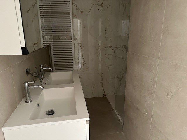 Volledig gerenoveerde, ongemeubelde studio op de 8e verdieping - Zeedijk Oostende foto 6