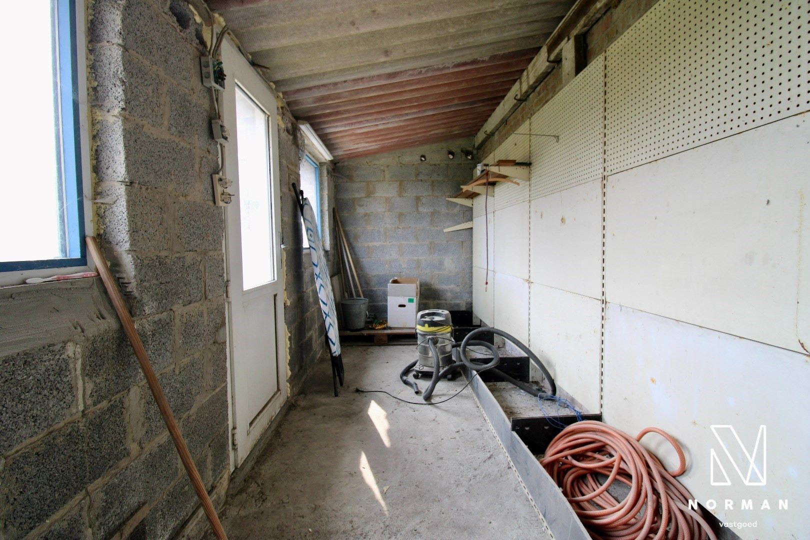 Alleenstaande woning op groot perceel te Deerlijk foto 15