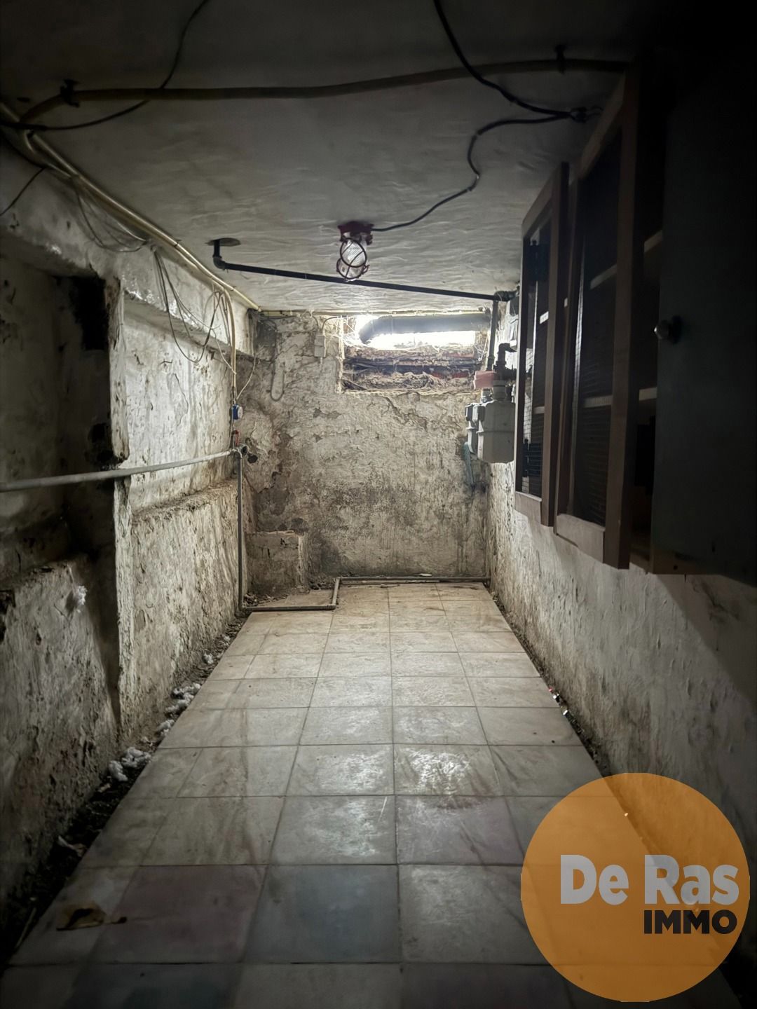 SCHELLEBELLE - Authentieke woning met ruime garage foto 9