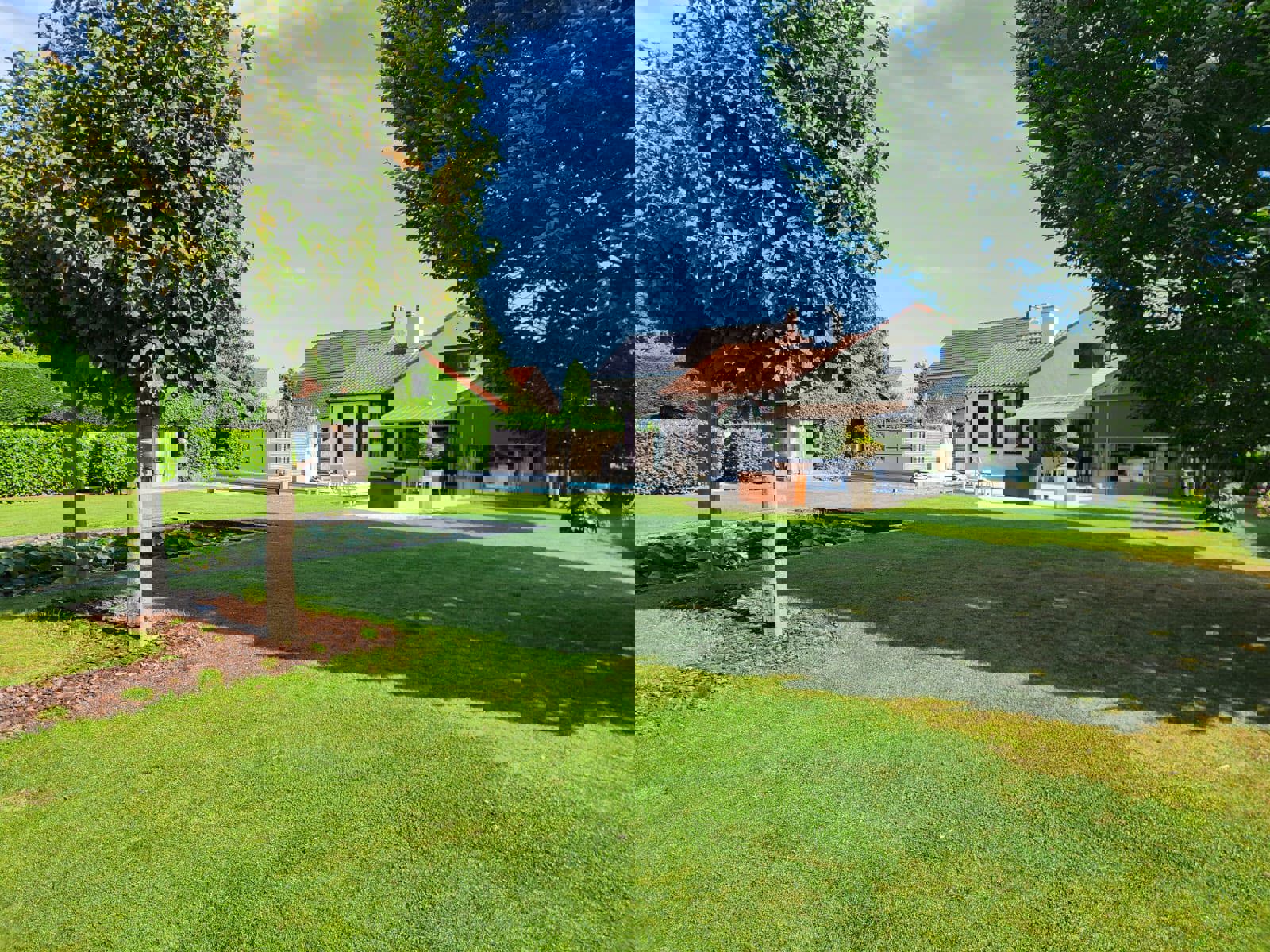 Villa op 6min van de E40 foto 21