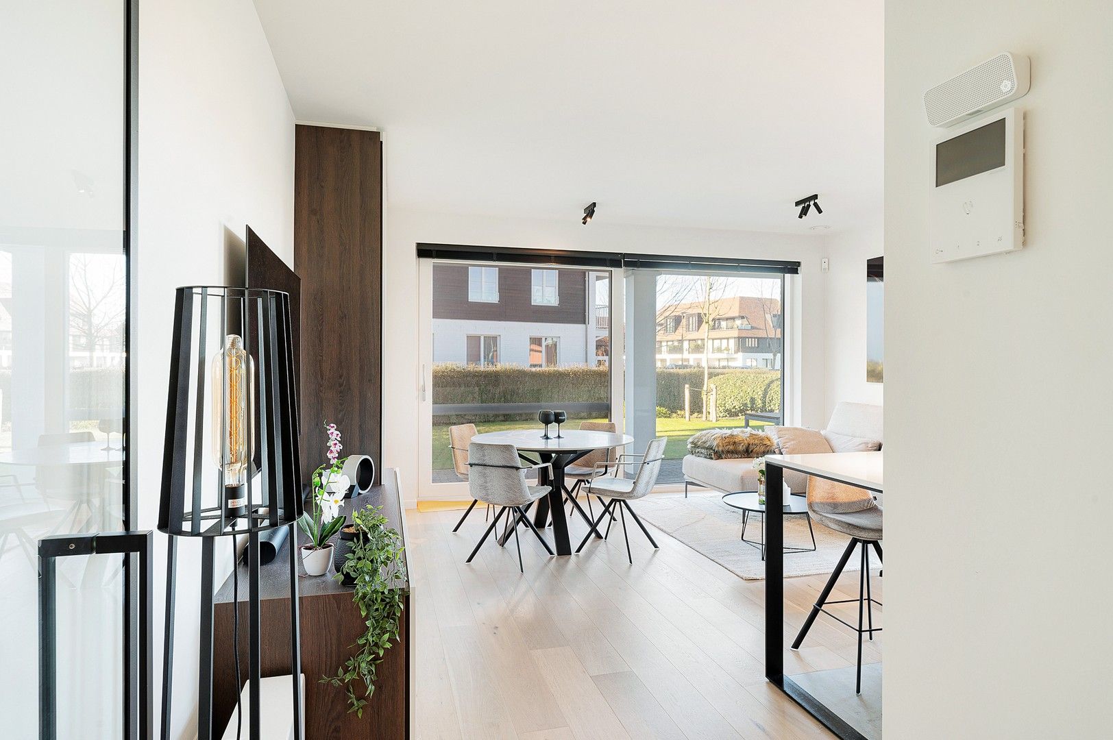 Lumineus en luxueus hoekappartement in een villaresidentie in Duinenwater. foto 13