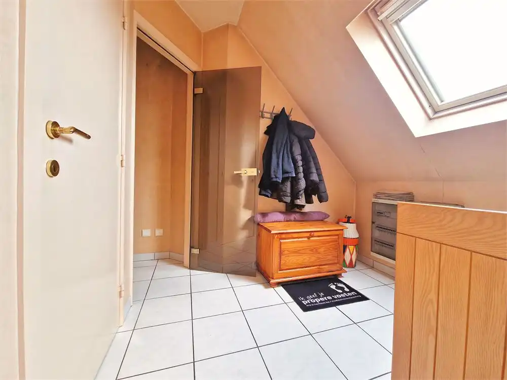 Topligging! Ruim en lichtrijk app. + uniek zicht foto 5