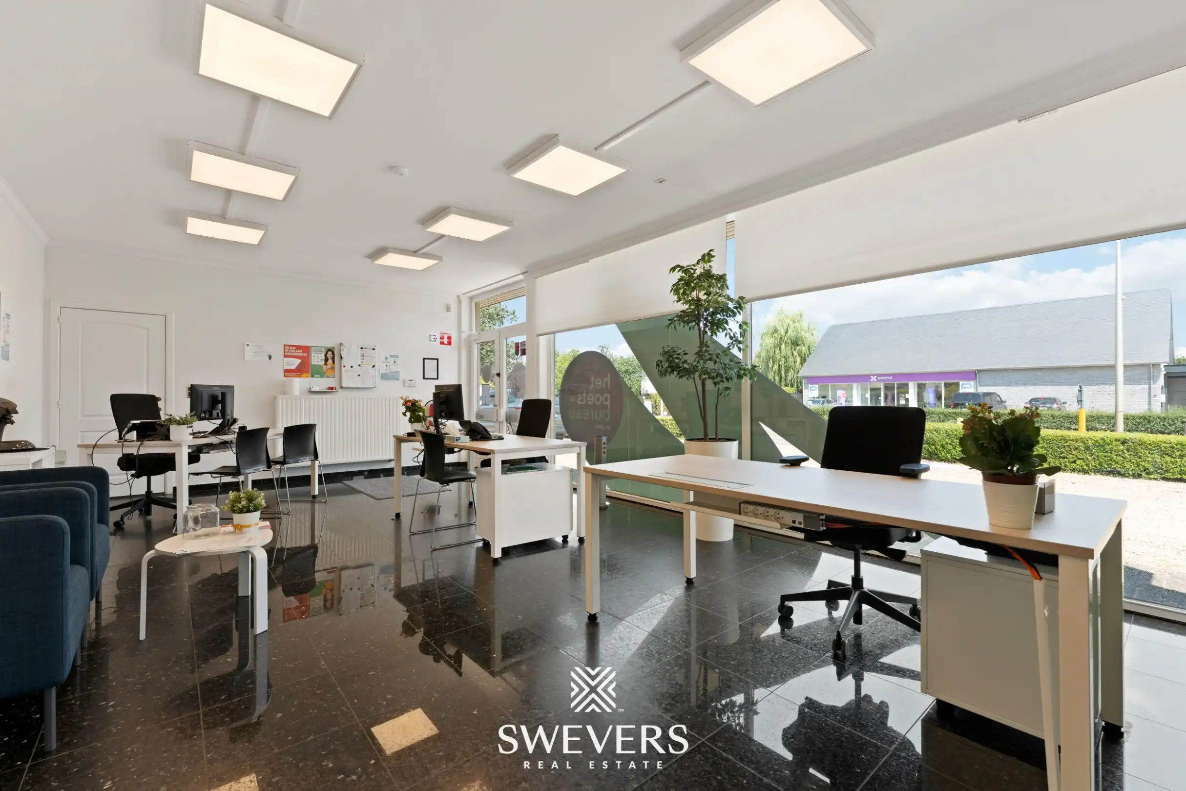 Handelshuis op commerciële toplocatie in Heusden-Zolder foto 5