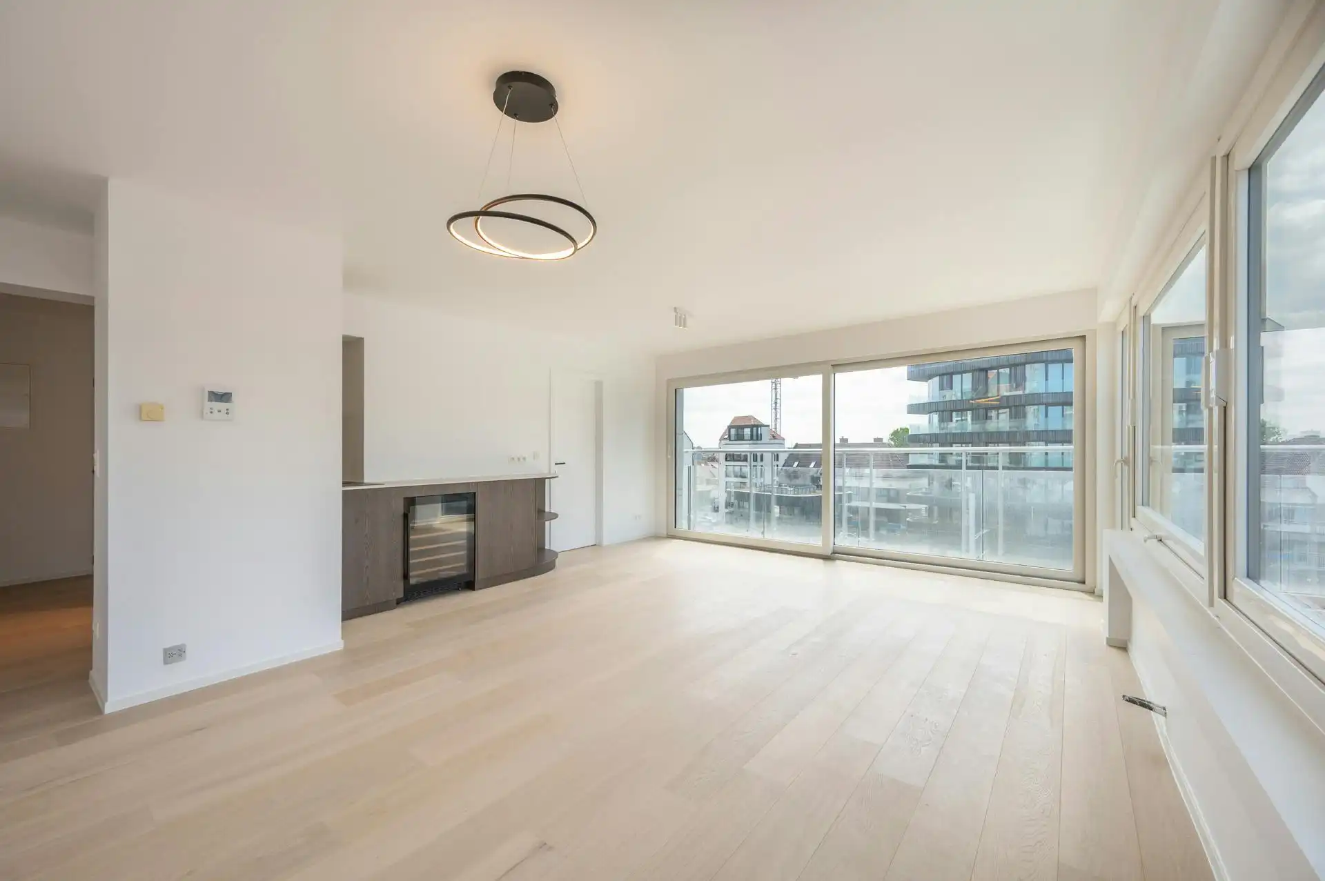 Gerenoveerd appartement met zeezicht te koop in Knokke-Heist foto 7