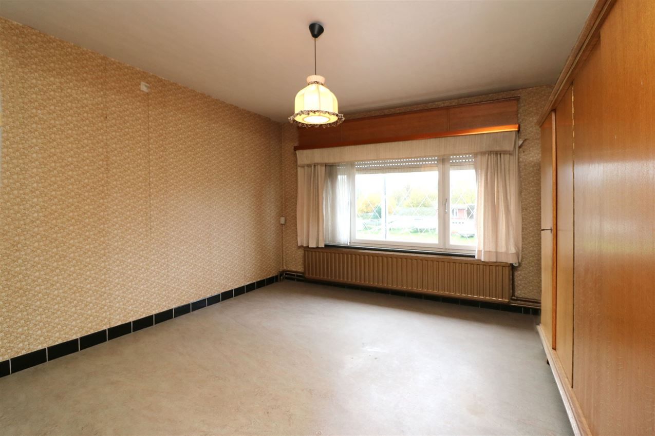 te renoveren handels- en woonhuis op 6 a 82 ca foto 26