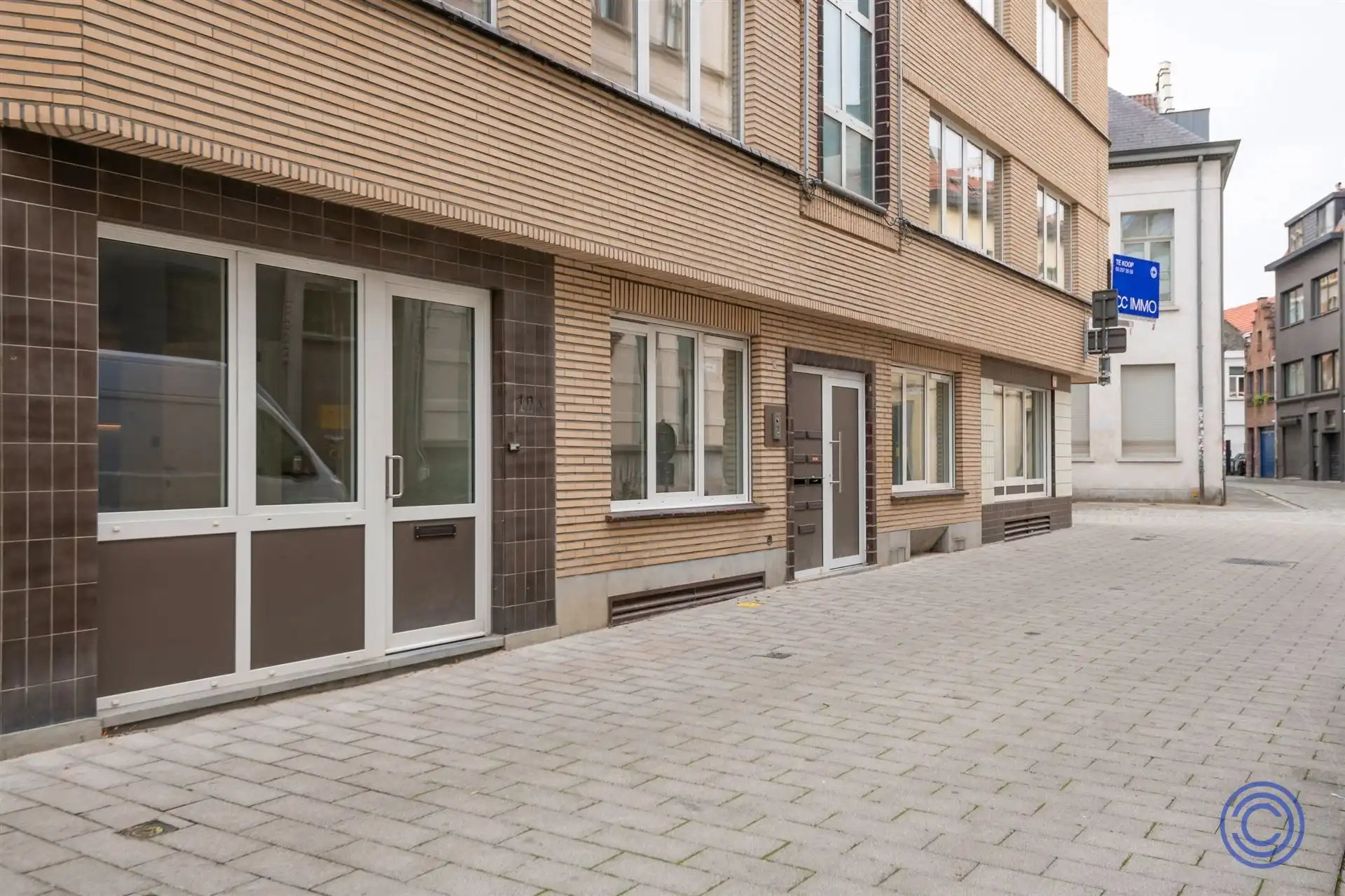 Gerenoveerd 1-slpk appartement middenin de Universiteitsbuurt! foto 8