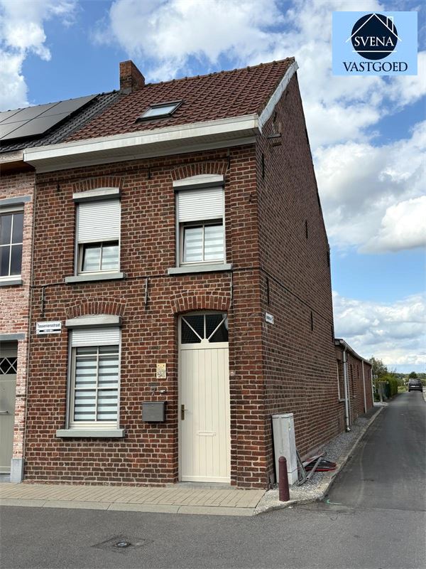 Hoofdfoto van de publicatie: RUSTIG GELEGEN HOEKWONING NABIJ CENTRUM GALMAARDEN