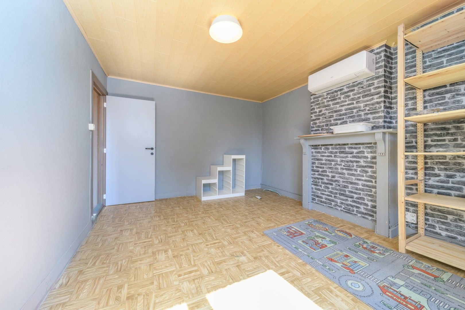 Grotendeels gerenoveerde gezinswoning met 3 slaapkamers en EPC B! foto 13