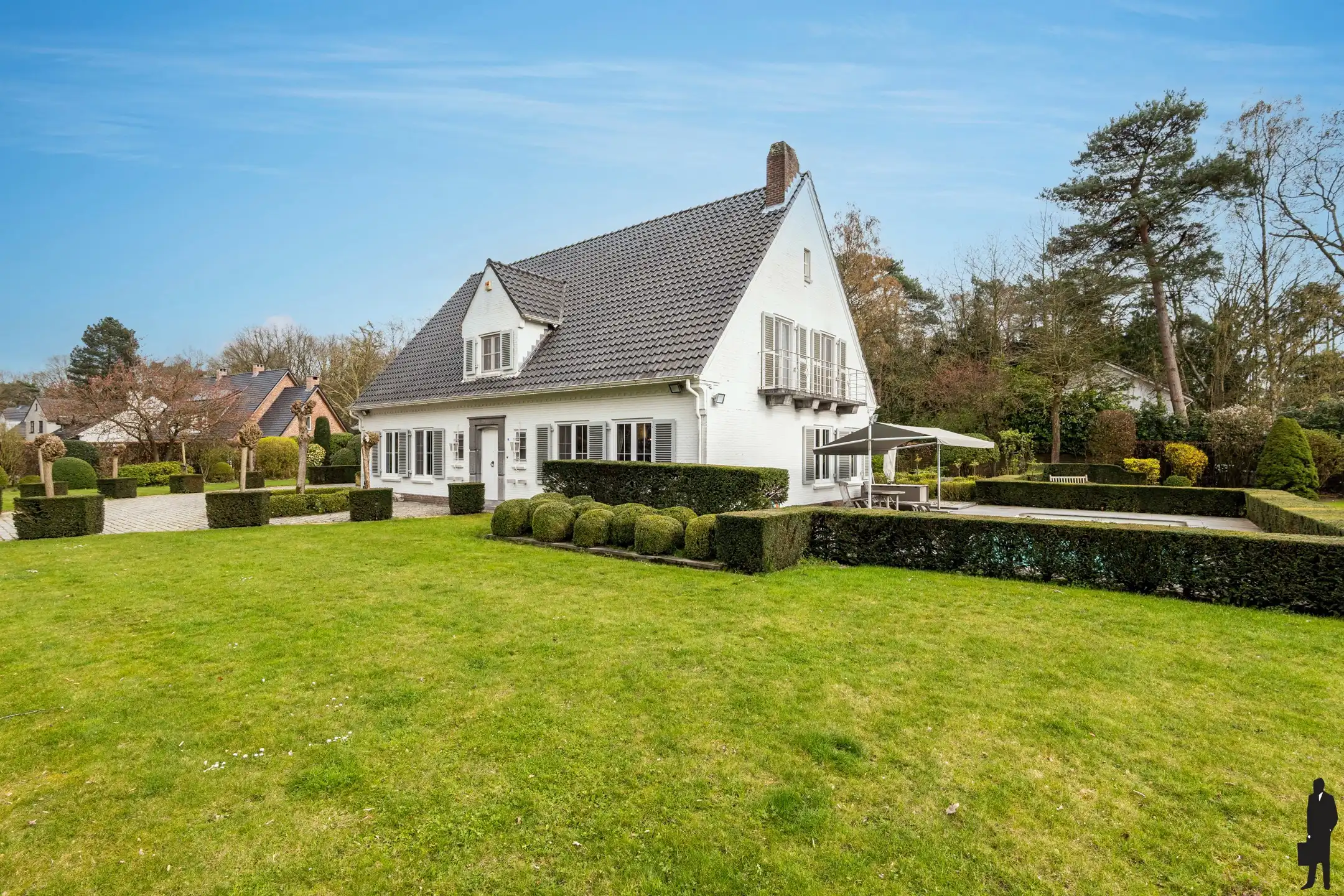 Klassieke villa met zwembad op ca. 3.150 m² in Schilde foto 35