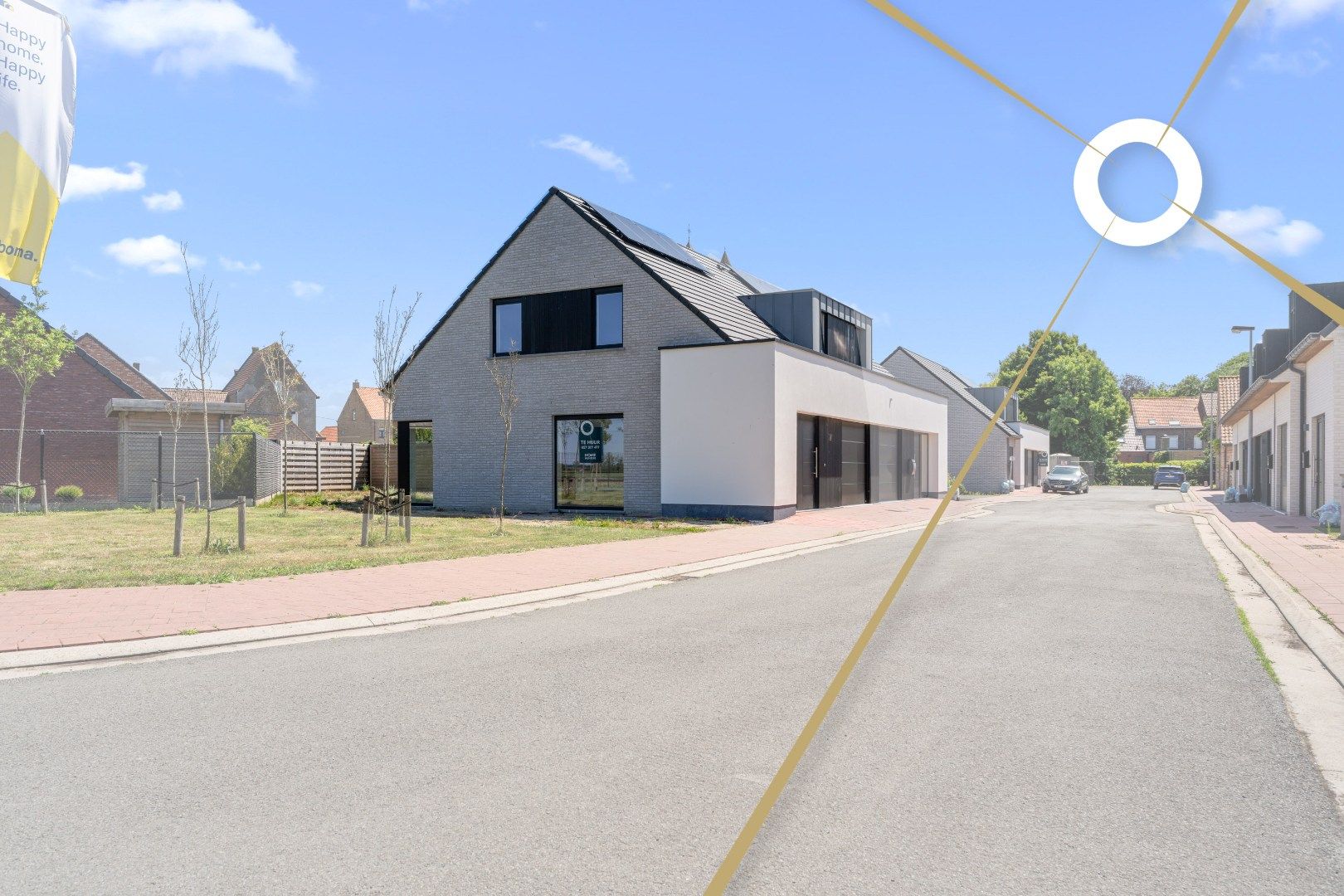 Halfopen nieuwbouwwoning in moderne stijl foto {{pictureIndex}}