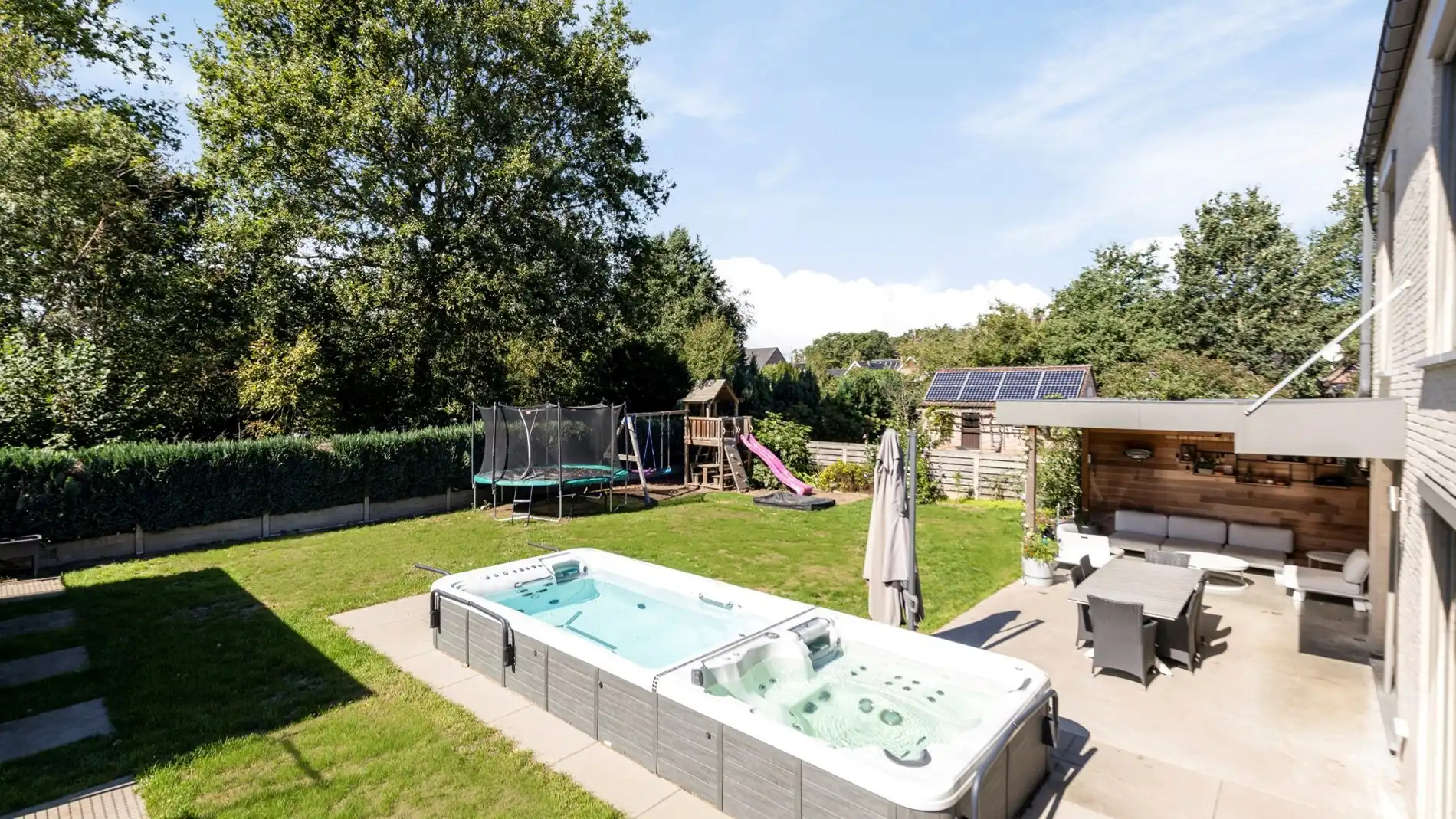 Recente ruime woning met 4 slpks, zwemspa & mooie tuin op 7,2a te Rotselaar foto 21