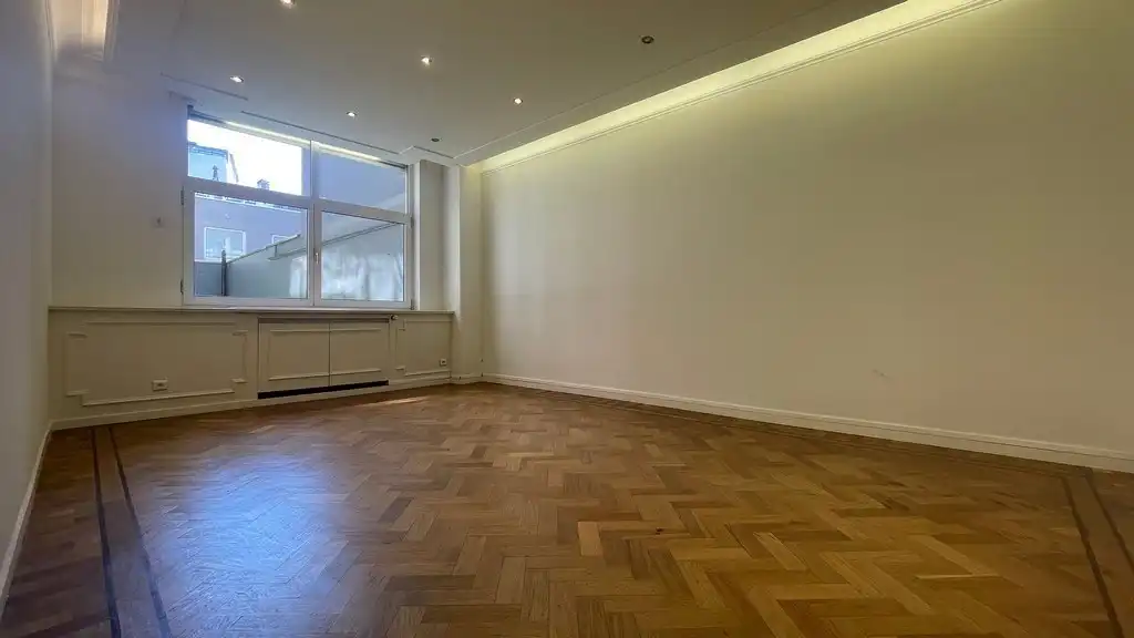 Instapklaar kantoor te huur vlakbij Eilandje in Antwerpen foto 10