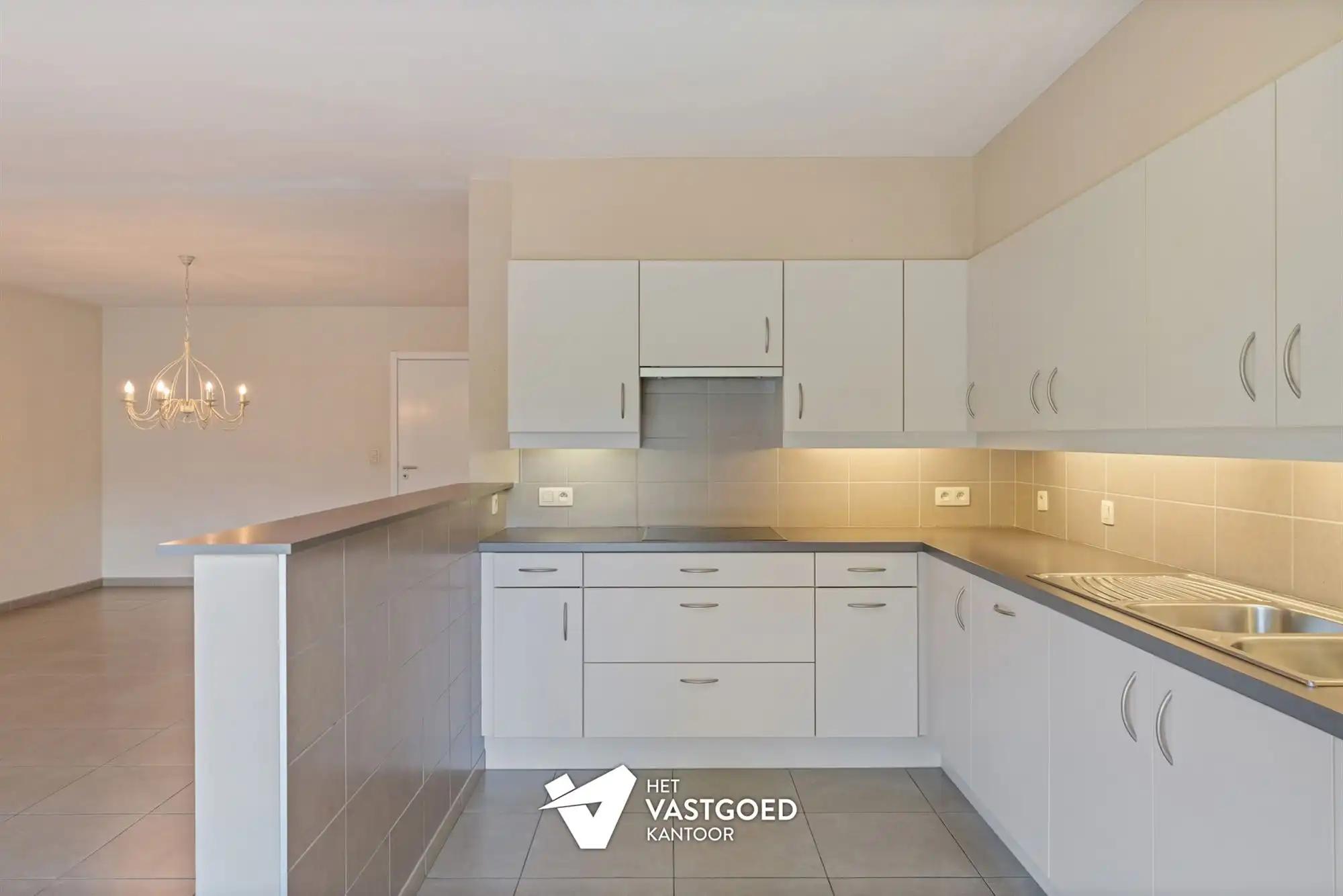 RUIM 2 SLAAPKAMER APPARTEMENT MET ZICHT OVER DE GEMEENSCHAPPELIJKE TUIN foto 11