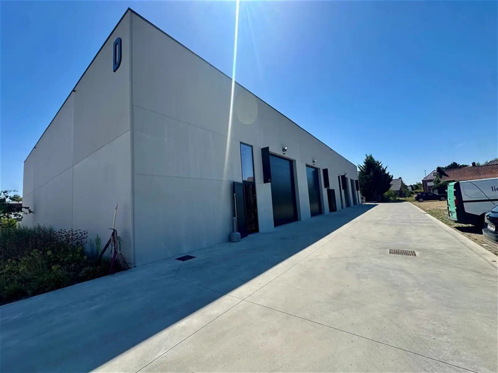 KMO-units met high-end kantoor/showroom in Zwevegem foto 4