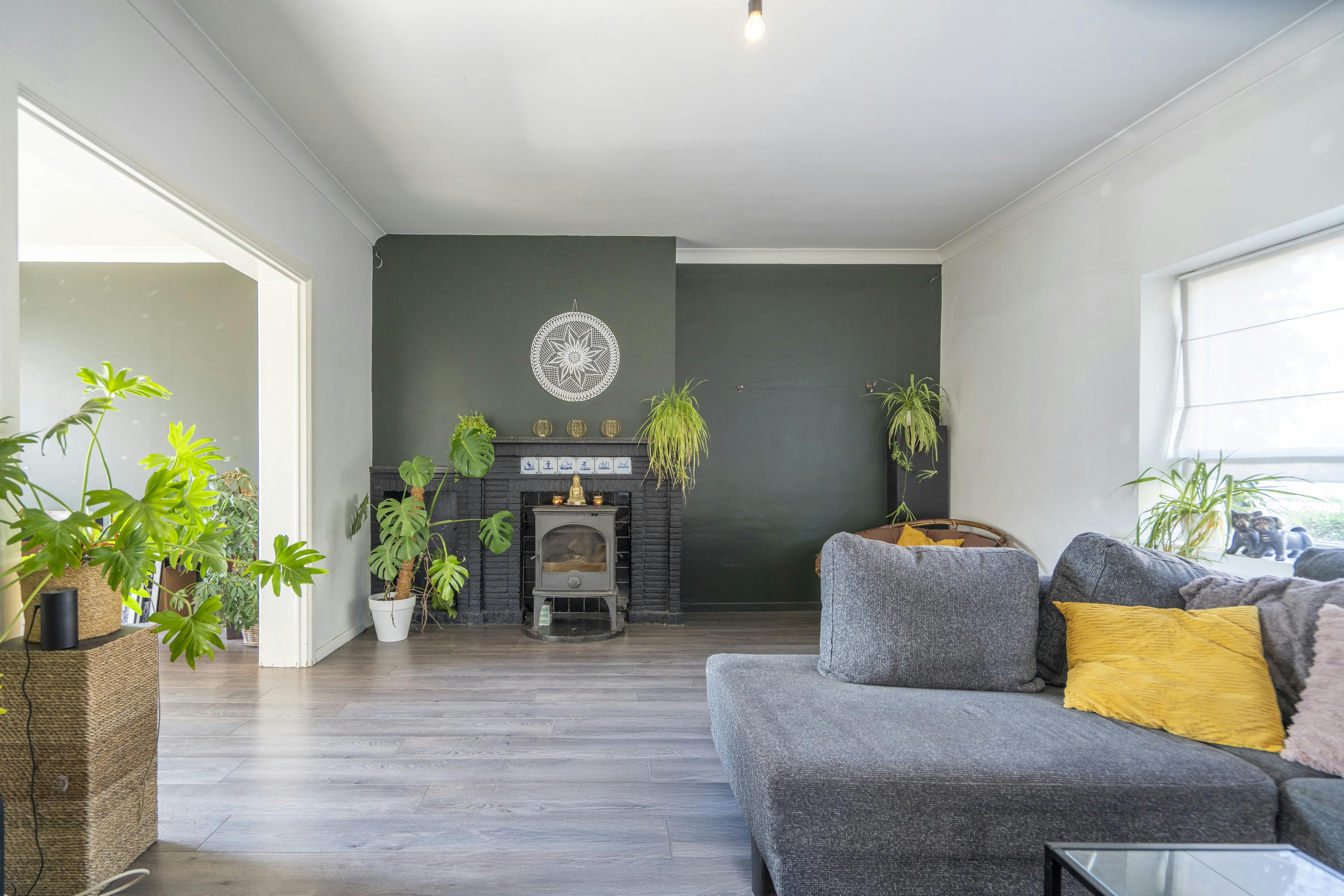 Woning met 2 slaapkamers en een ruime tuin in Kortrijk foto 2