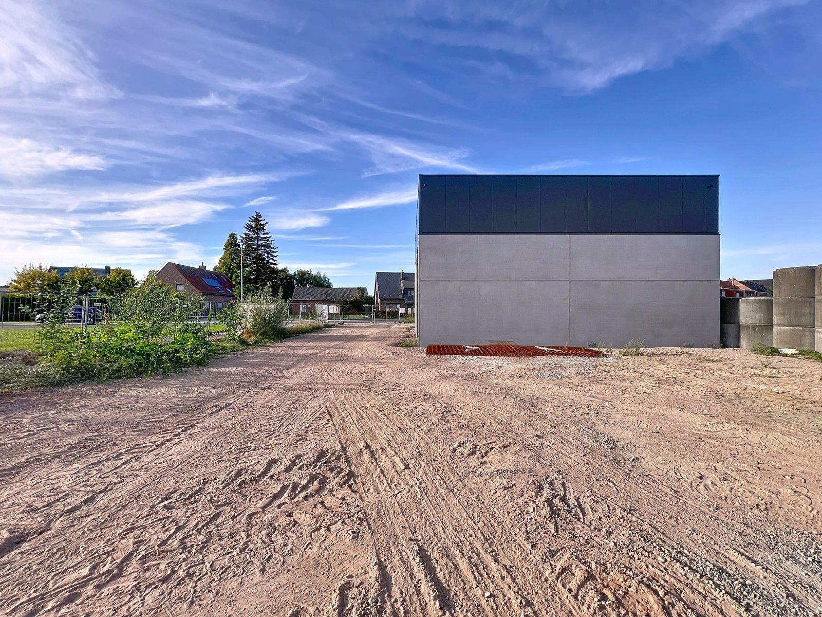 Nieuwbouw WONING met LOODS (200m²) - dé perfecte woon-werkcombinatie ! foto 9