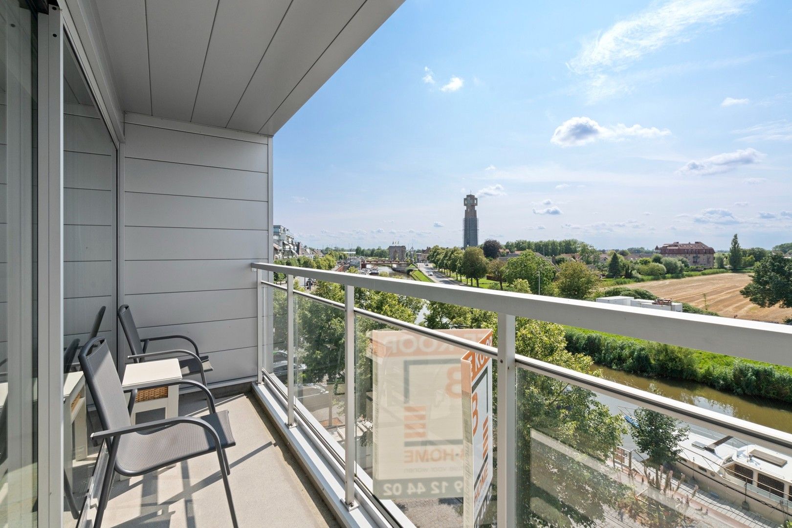 Adembenemend appartement met 2  terrassen en private kelderberging foto 14