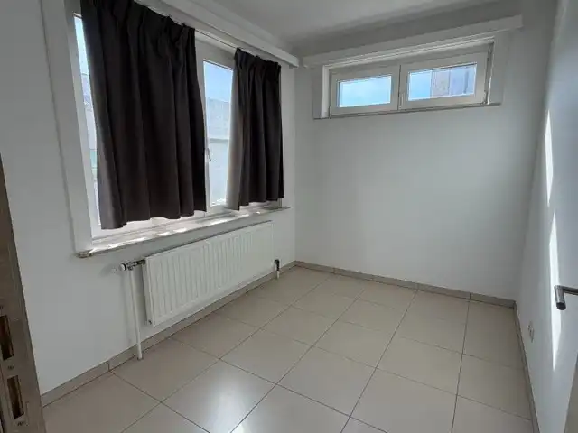 Appartement op de eerste verdieping met 2 slaapkamers + kelder foto 6