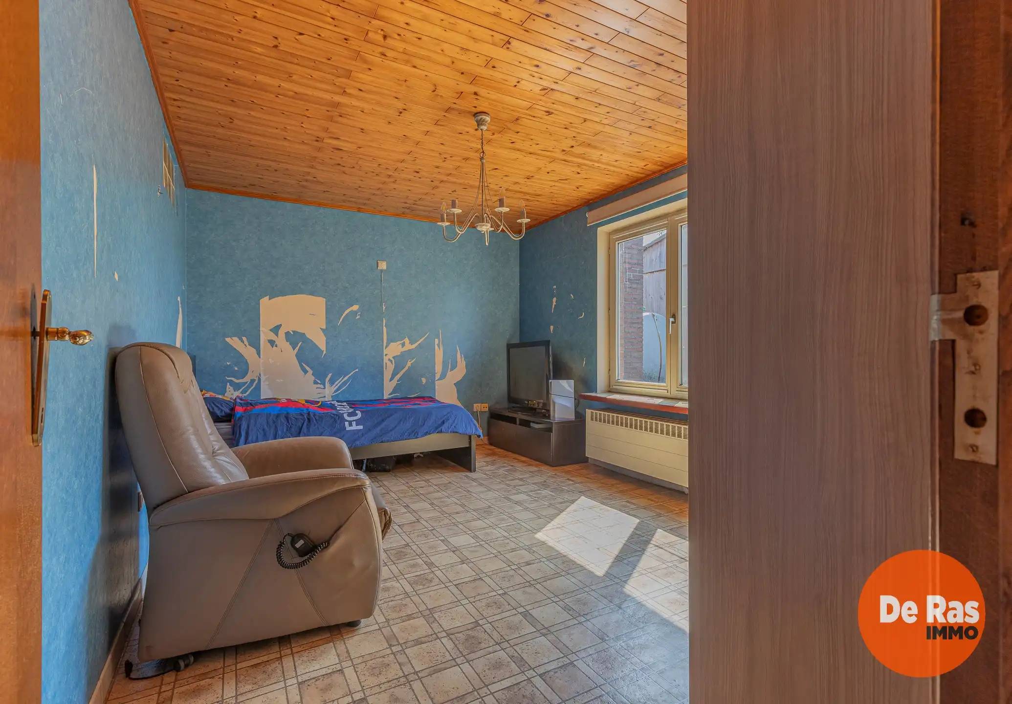 LEBBEKE - Charmante woning met paardenaccommodatie. foto 13