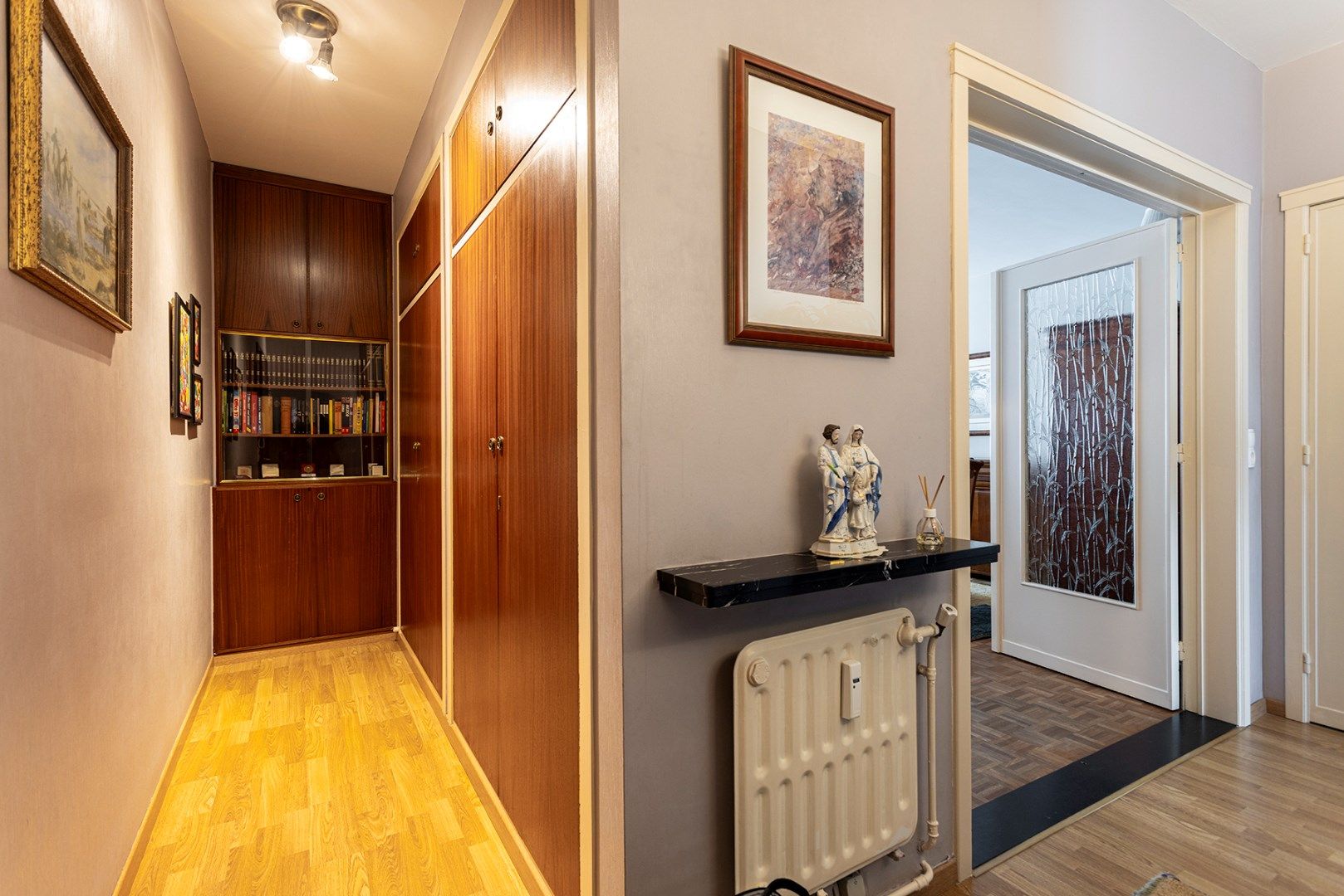 Instapklaar 2-slaapkamer appartement (2v) met terras! foto 5