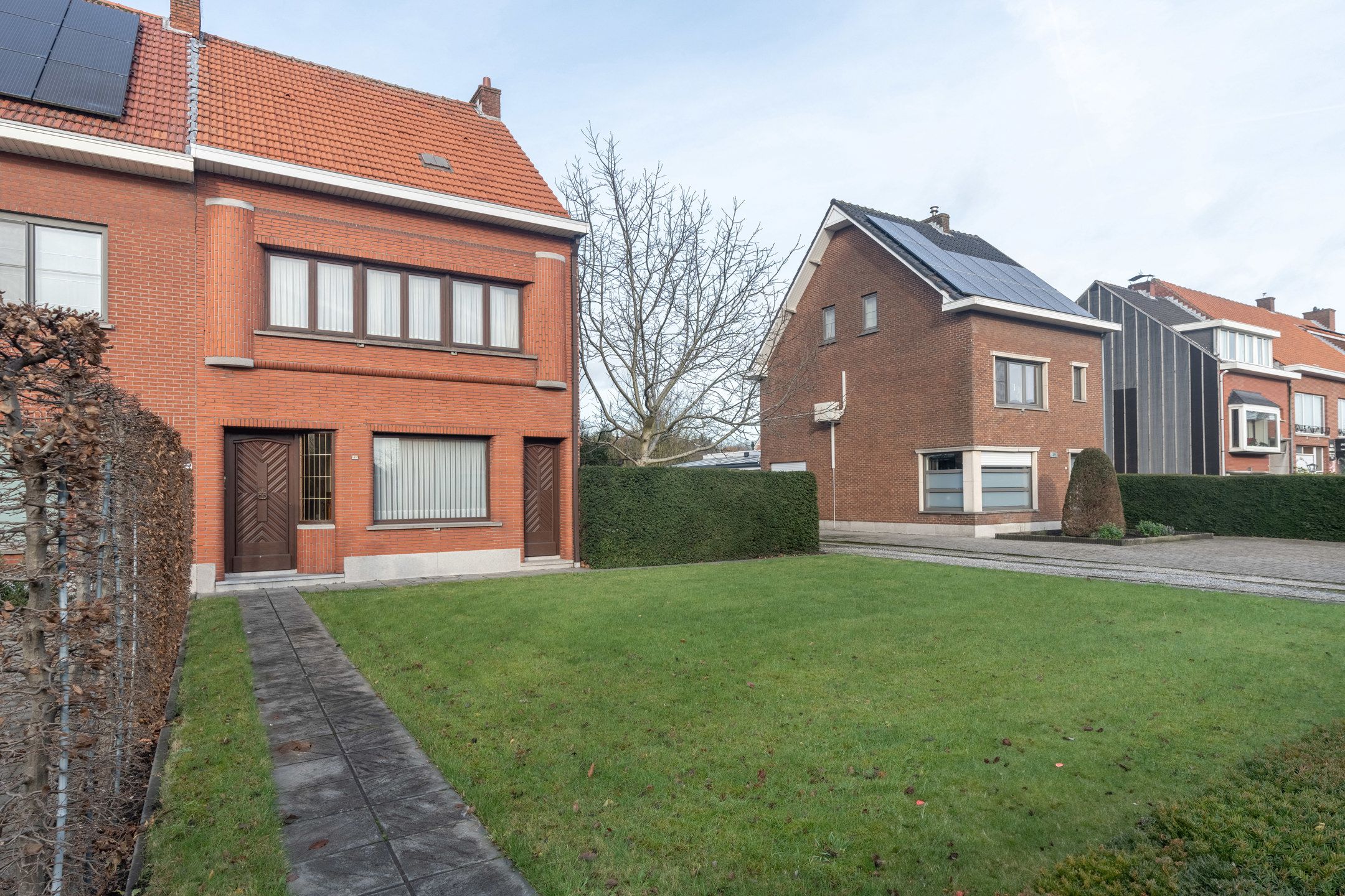 Authentieke woning met 3 slpk (mog meer) en (bouw)grond foto 2