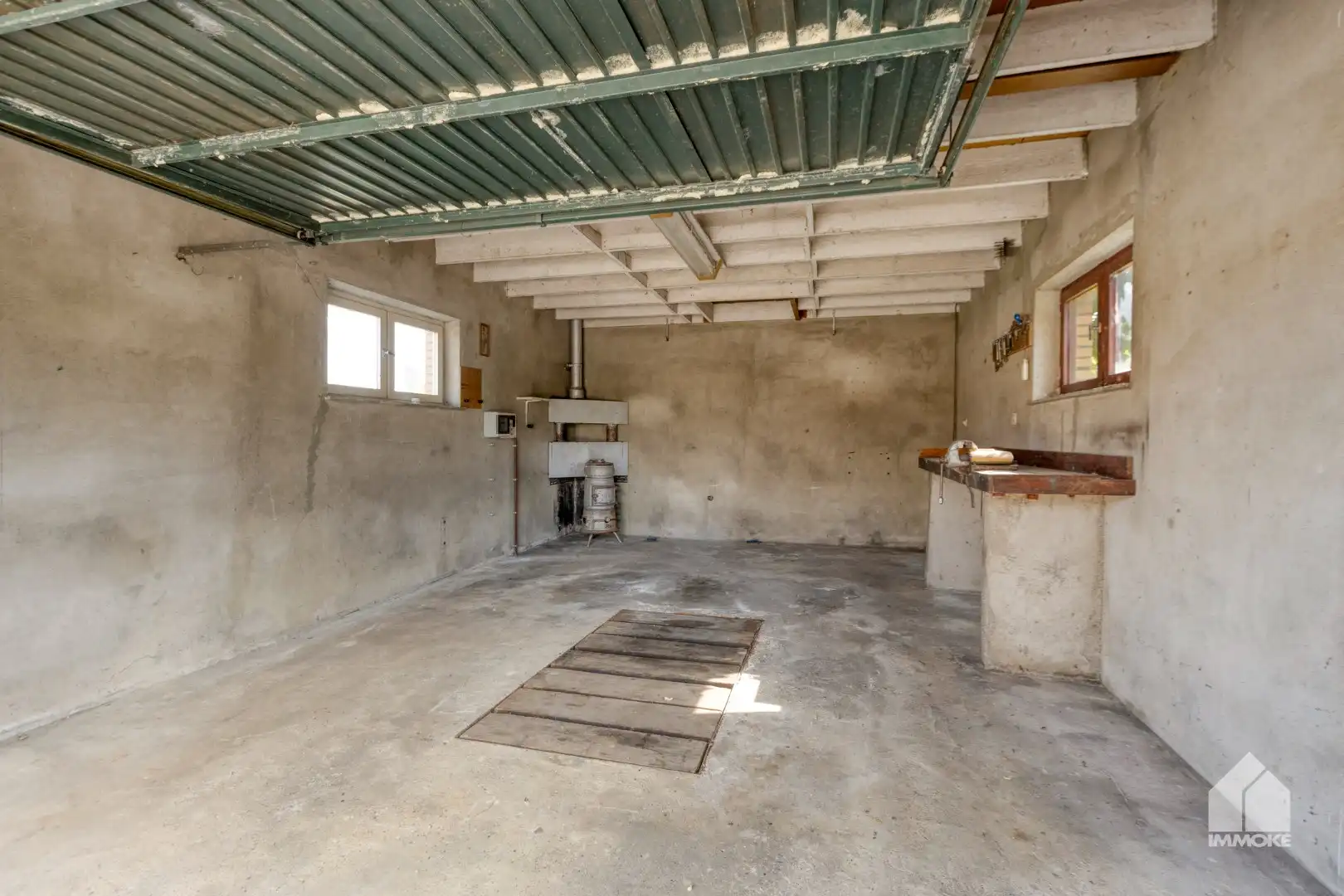 Te renoveren, gelijkvloerse woning op 13a 60ca met 2 slpk en garage. foto 31
