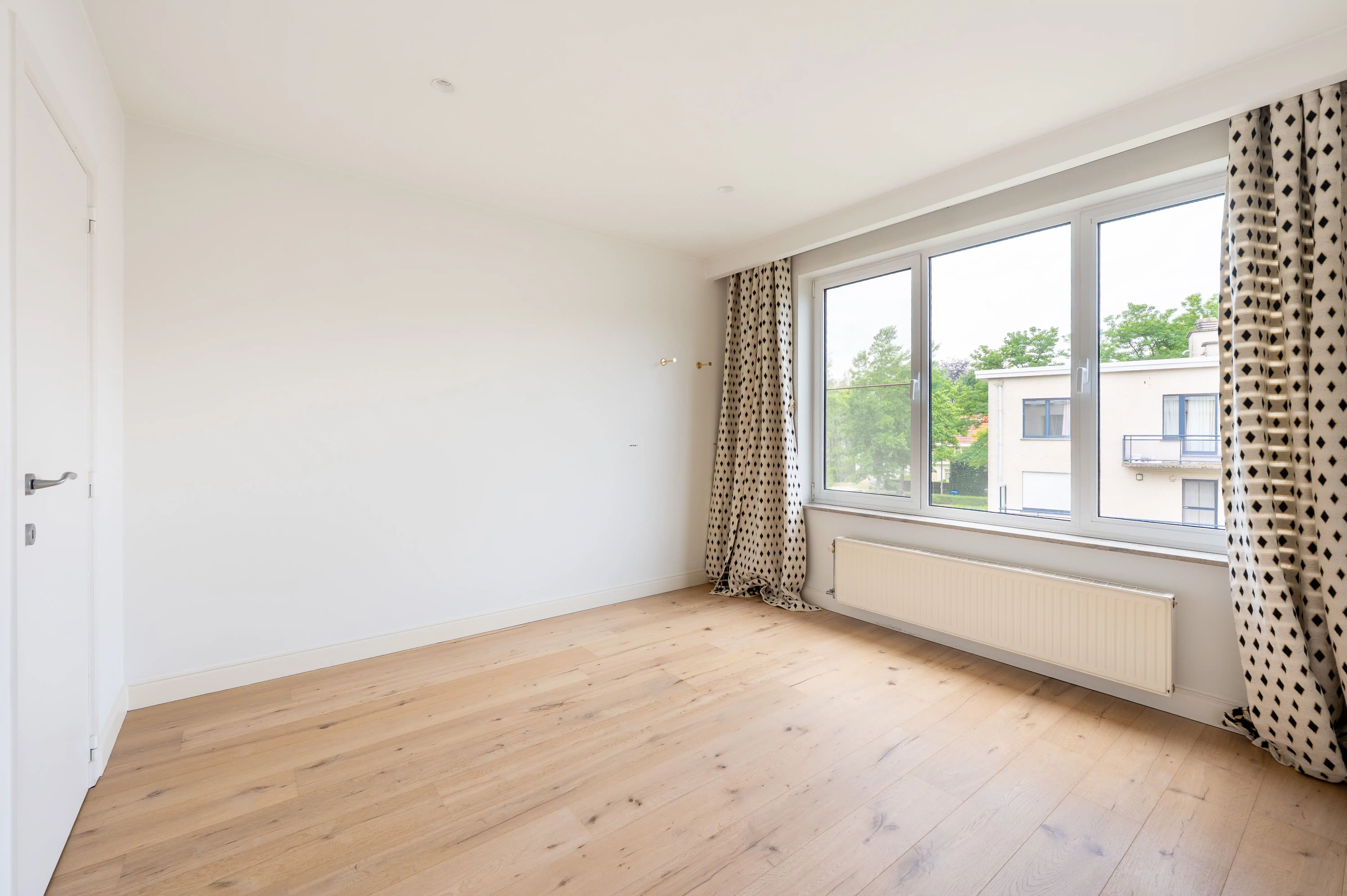 Instapklaar appartement met zonnig terras en garagebox in Brasschaat! foto 19