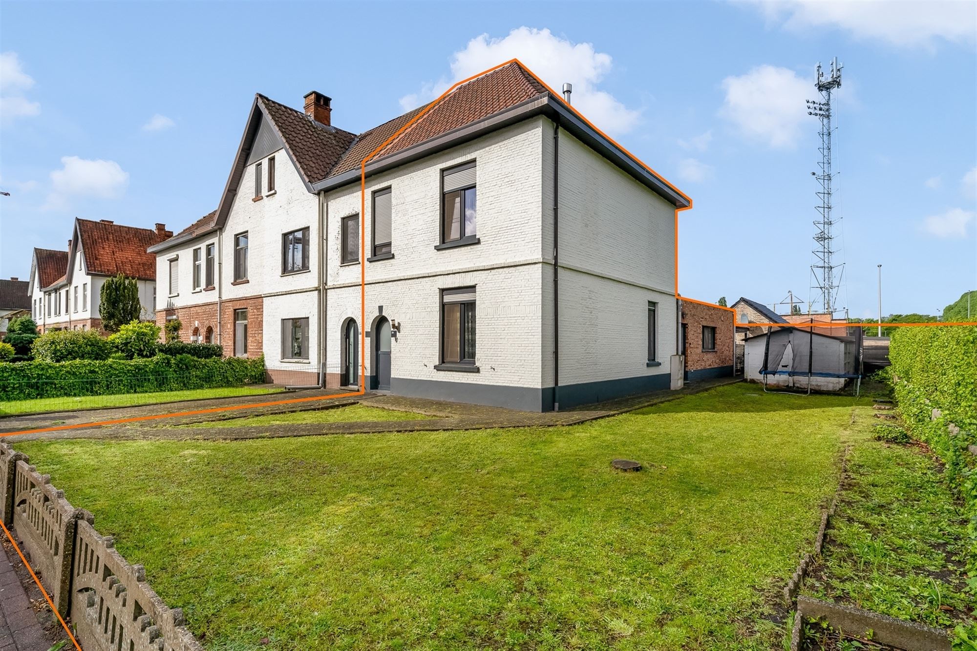 PERFECT ONDERHOUDEN WONING MET 4 SLAAPKAMERS OP PERCEEL VAN 4A30CA TE BERINGEN foto 2