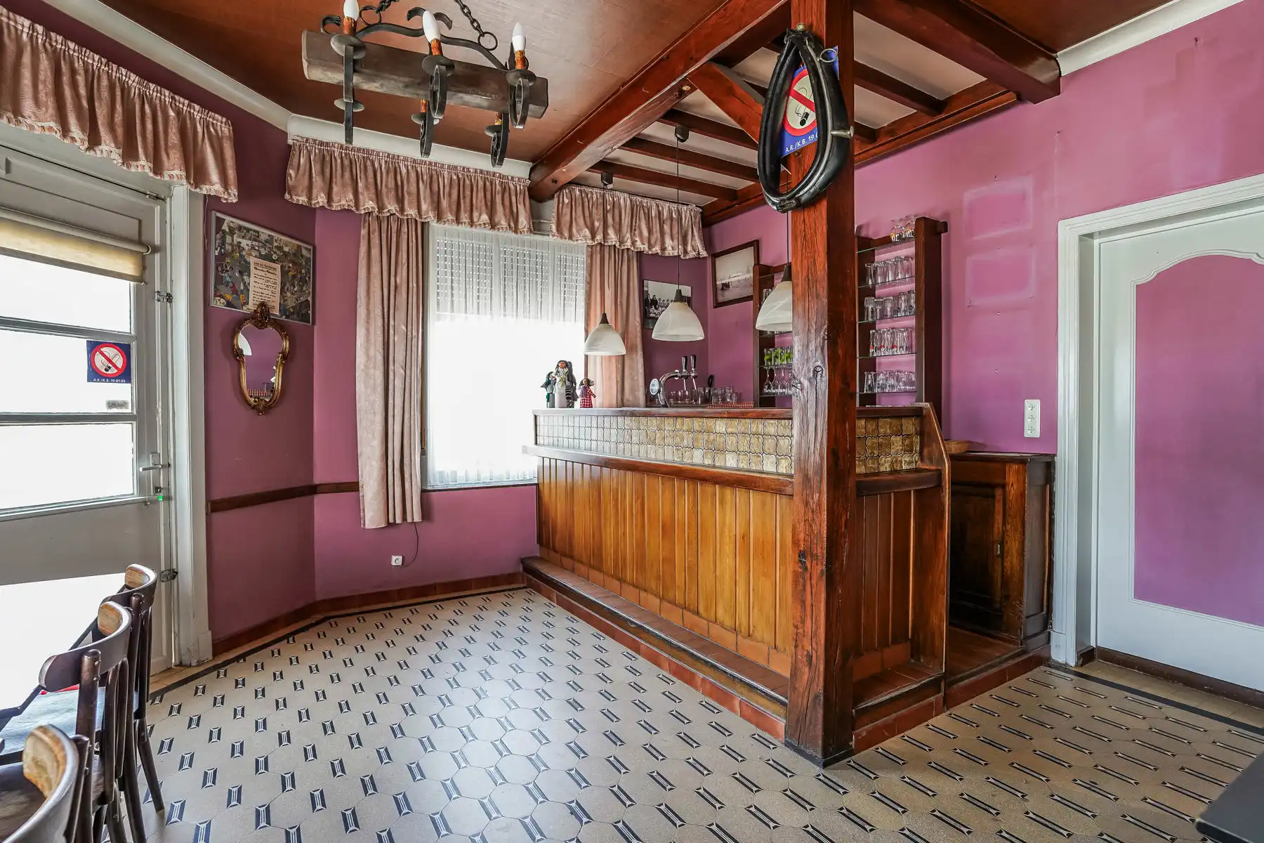 Uitzonderlijk vastgoed met handelspand (café) + woonst te Ramsdonk foto 6