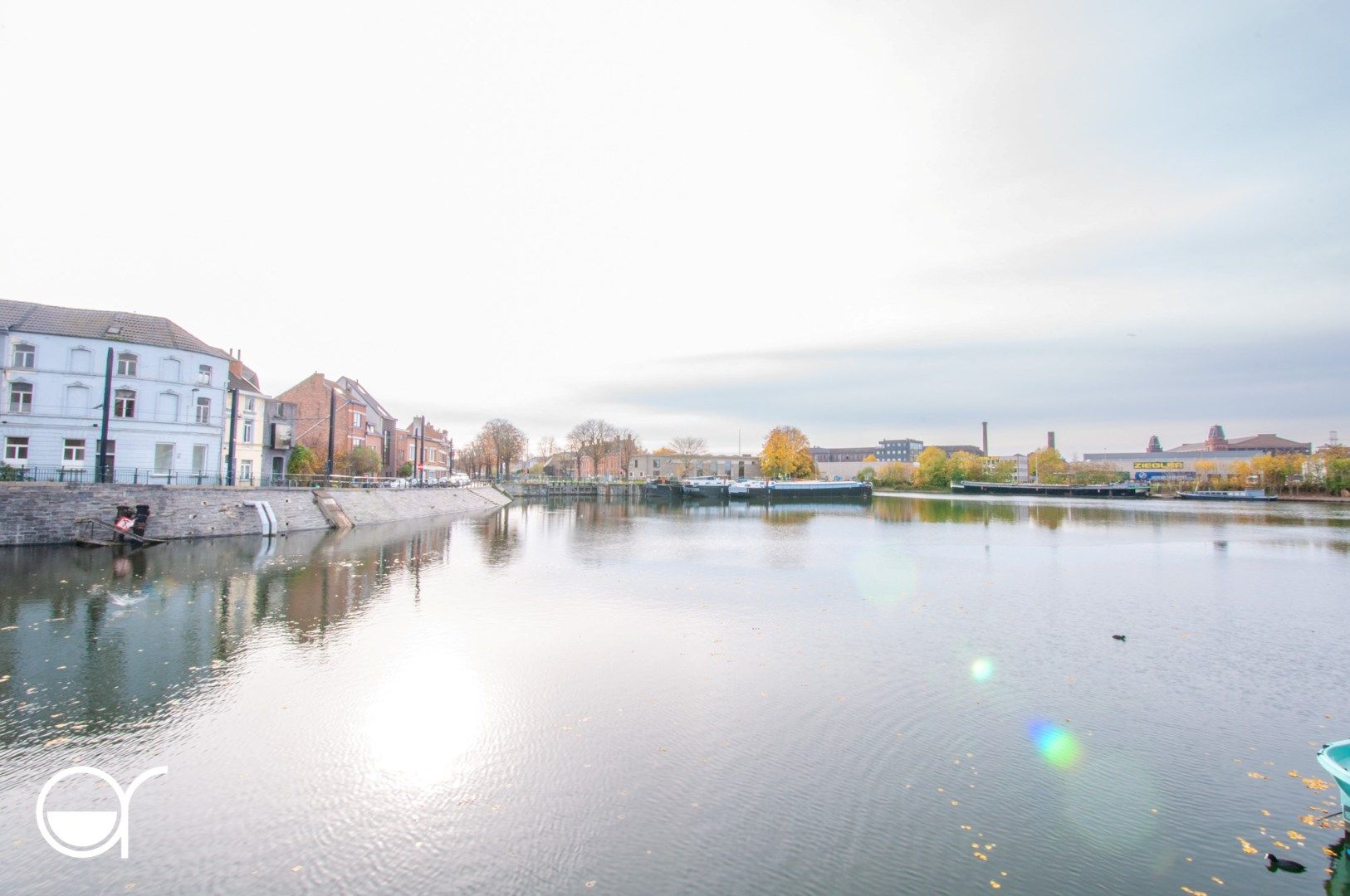 Starterswoning op een hippe locatie foto 8