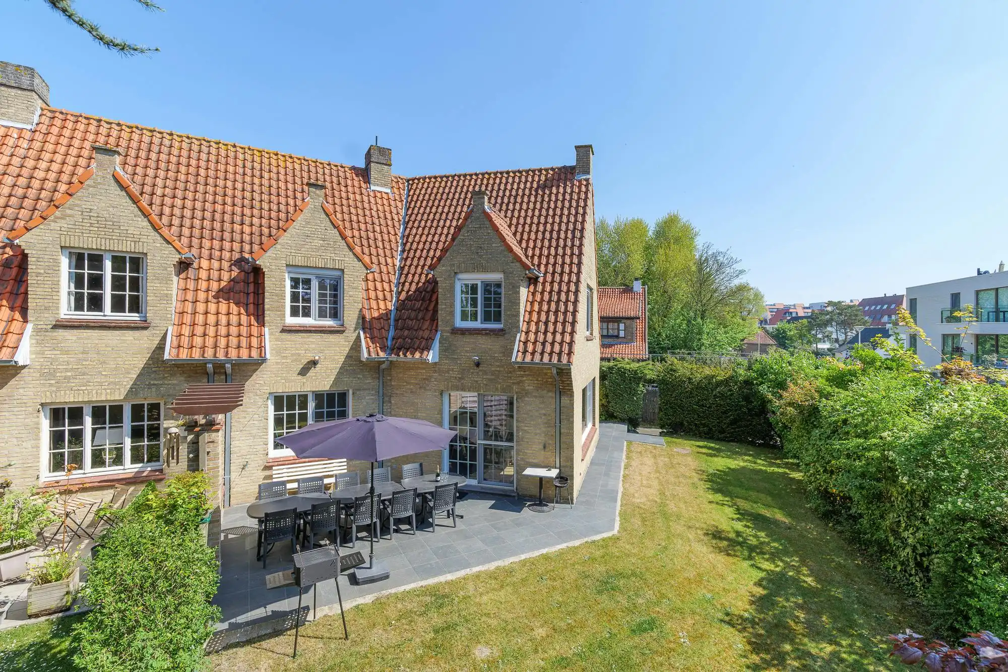 Prachtige villa met 4 slaapkamers in de Simli wijk. foto 15