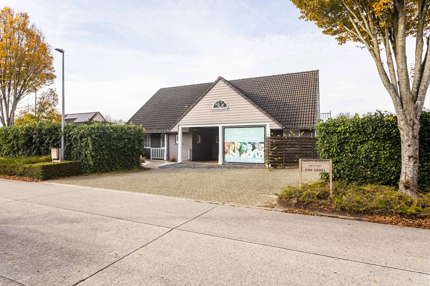 Te koop: Gezinswoning met praktijkruimte in een rustige wijk foto 30