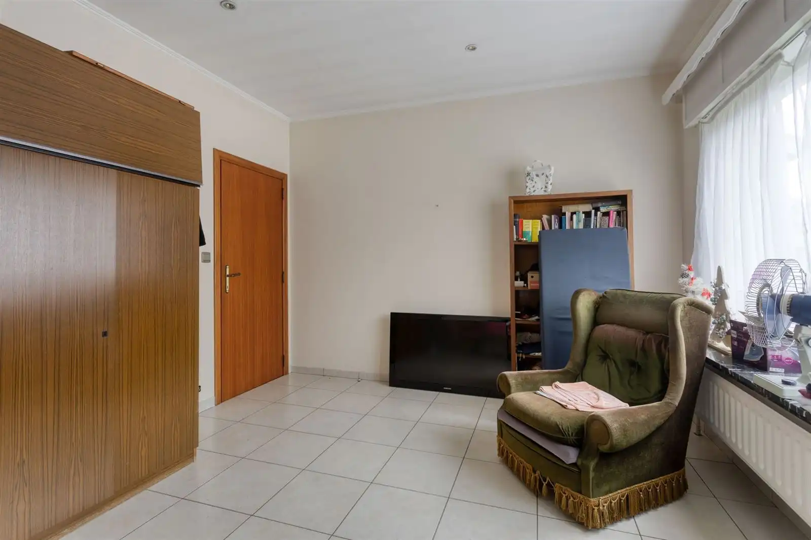 Viergevel te koop in Meerbeke foto 19