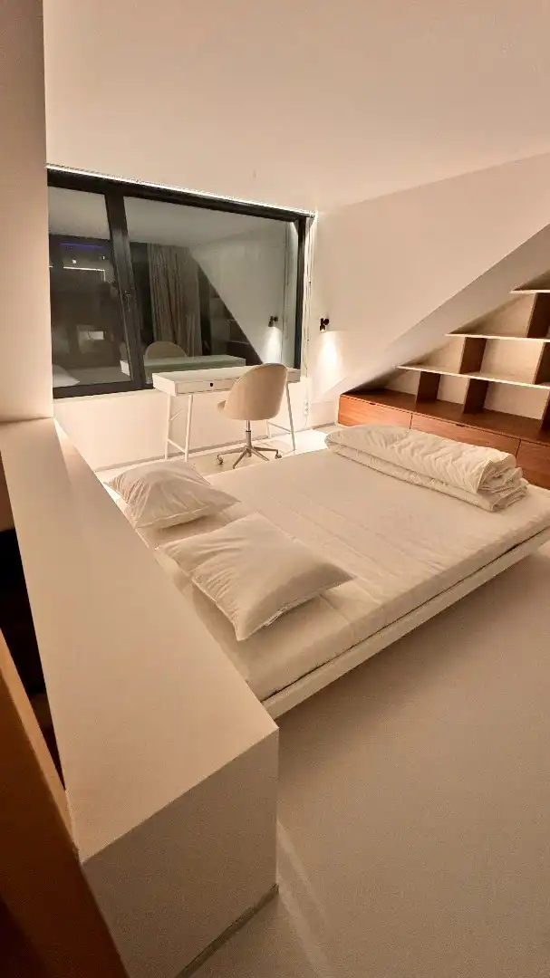 Triplex appartement met twee slaapkamers in de Olifantstraat  foto 14