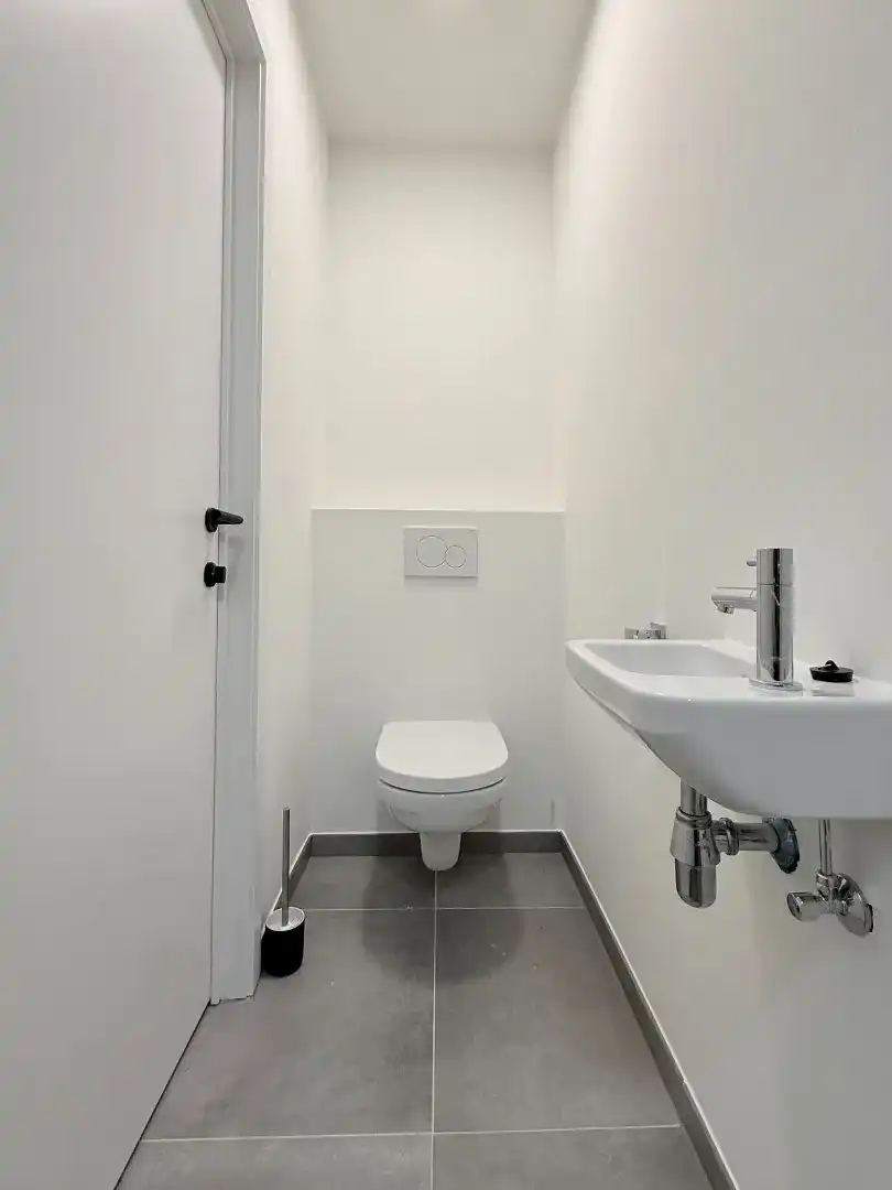 Instapklare kantoorruimte met topligging in Heverlee foto 7