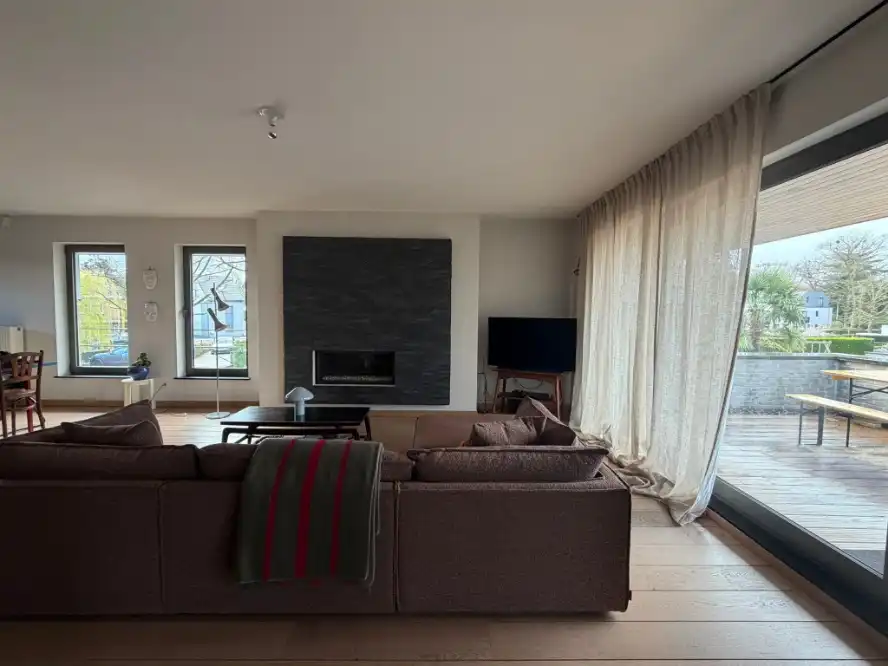 Ruim appartement te huur in Merelbeke (125 m²) met groot terras foto 3