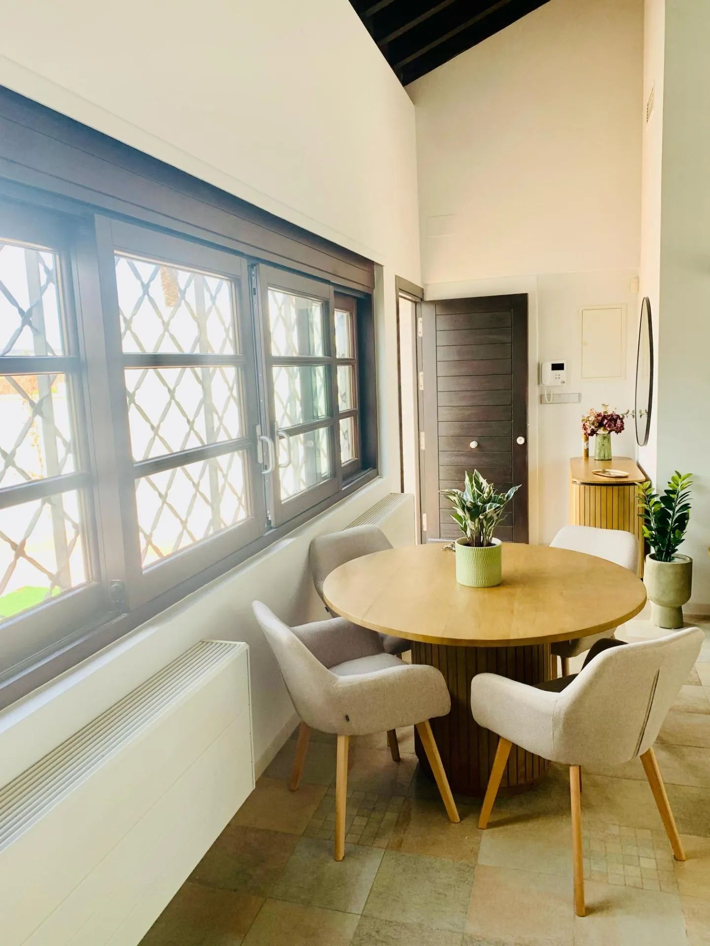 Wonen in stijl en rust: exclusieve vakantiewoningen met privézwembad op luxe Golf Resort foto 7