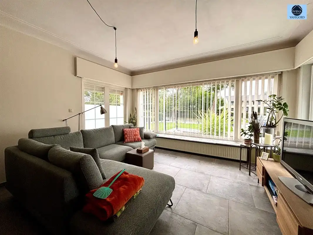 OPENBEBOUWING MET 3 SLAAPKAMERS, GARAGE EN TUIN foto 2