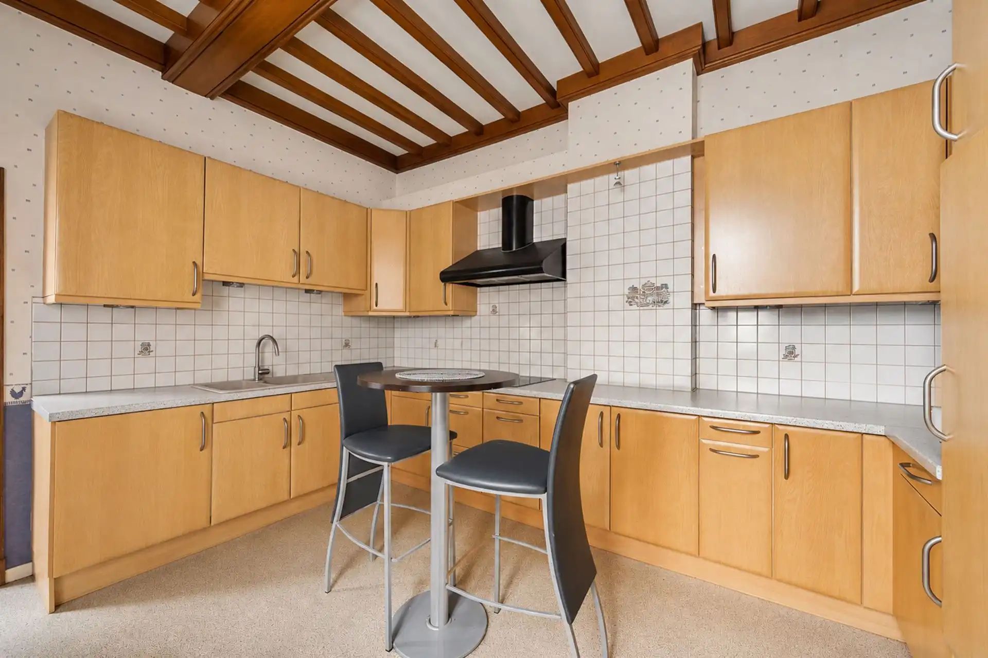 Topgelegen commerciele eigendom + woonst foto 16