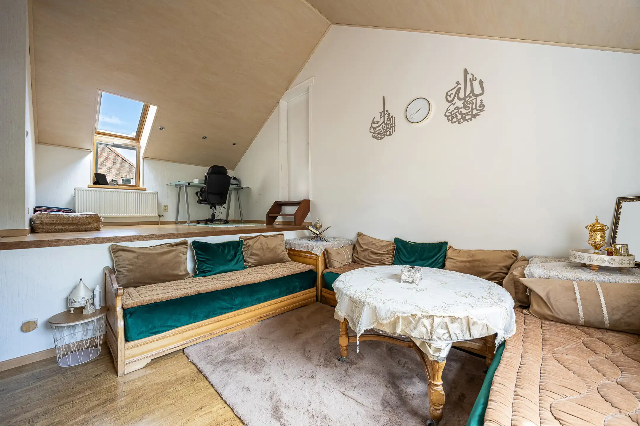 Ruime woning met 4-5 slpks en bedrijfsruimte in Turnhout. foto 20