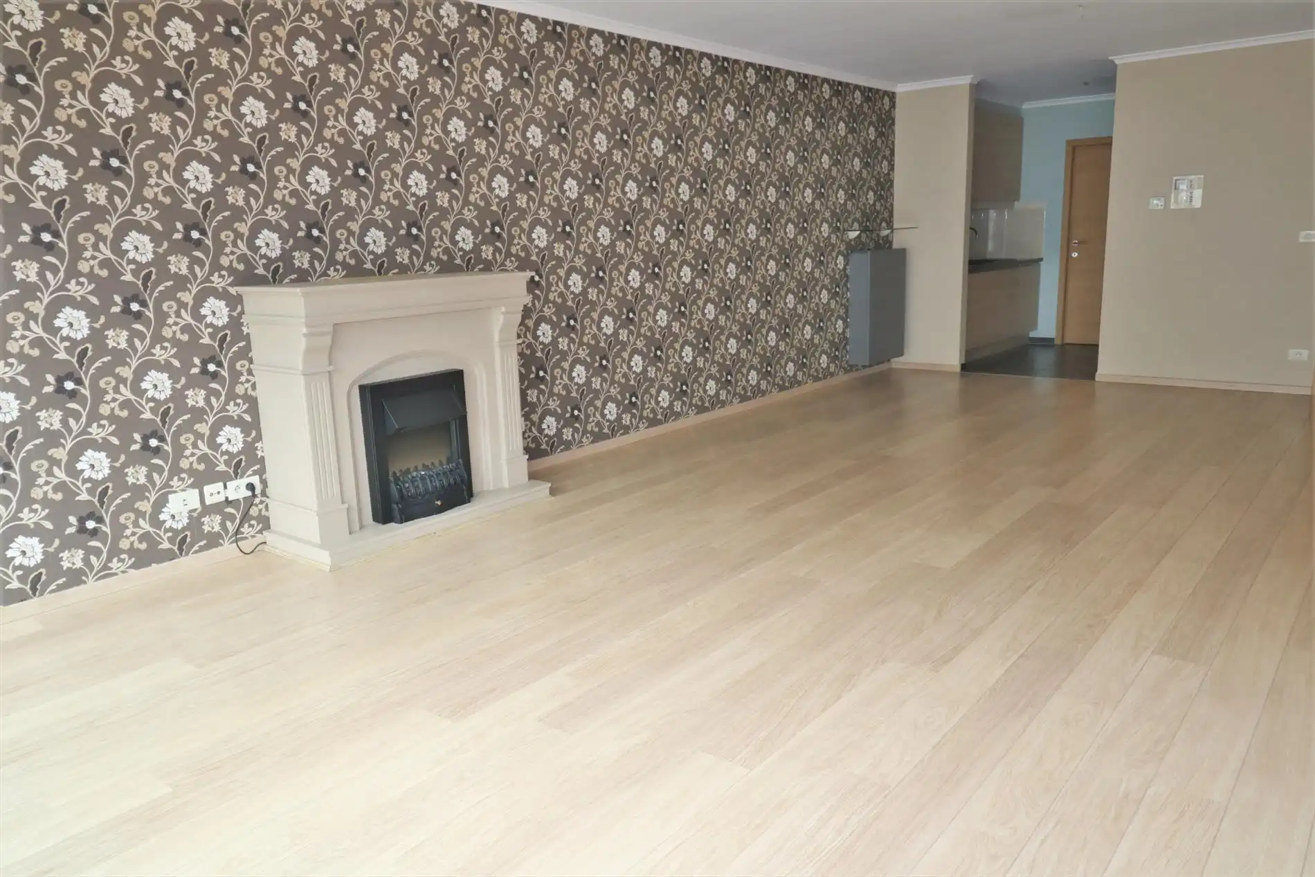 Instapklaar 2-slaapkamer appartement nabij het centrum van Oostende! foto 5