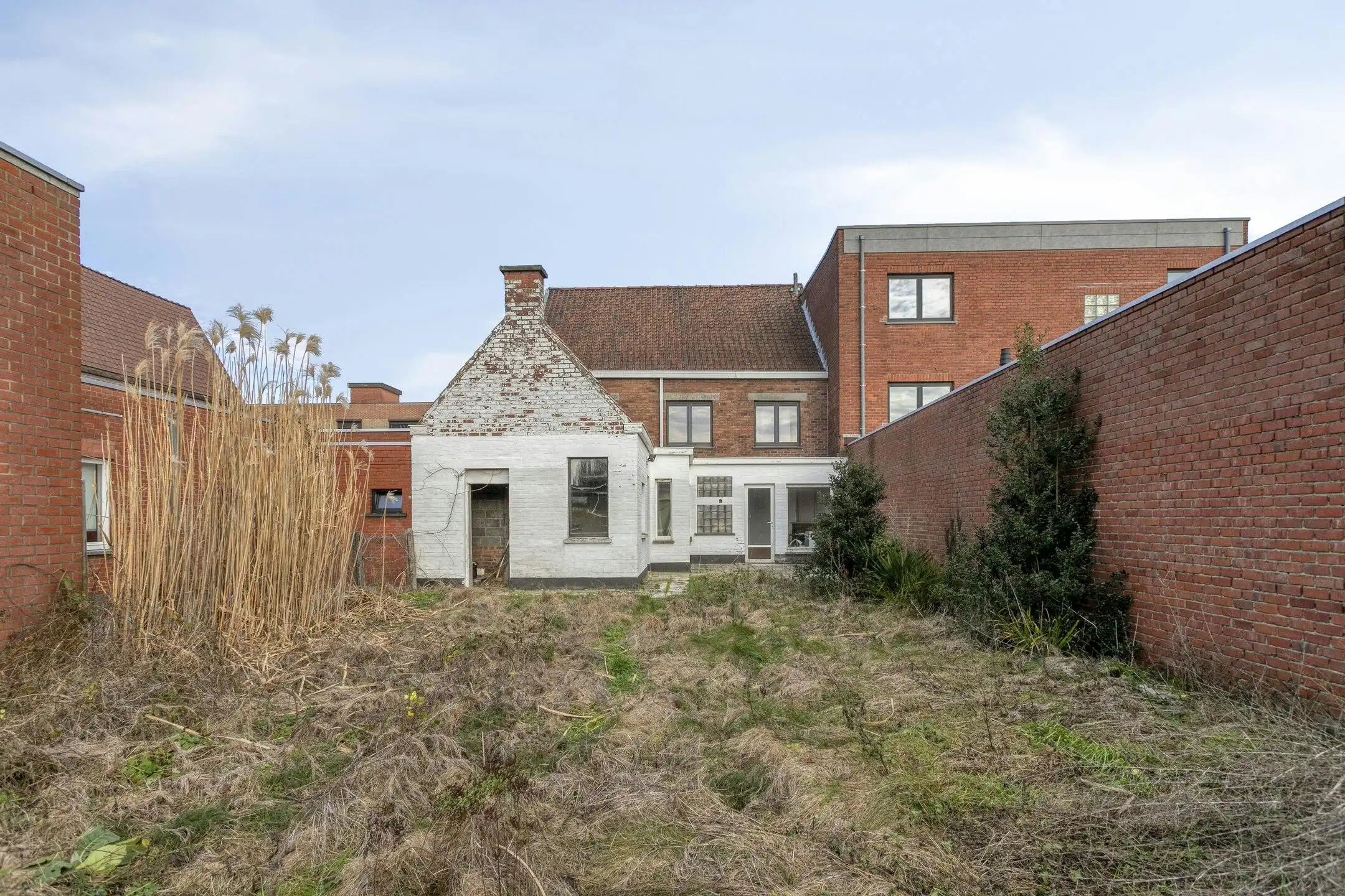 Huis met 3 kamers en garage te koop in centrum Waregem foto 5
