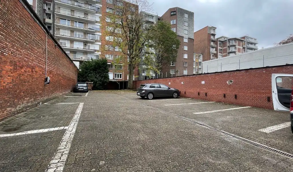 Kantoren te huur in monumentale herenwoning in Anwerpen foto 16
