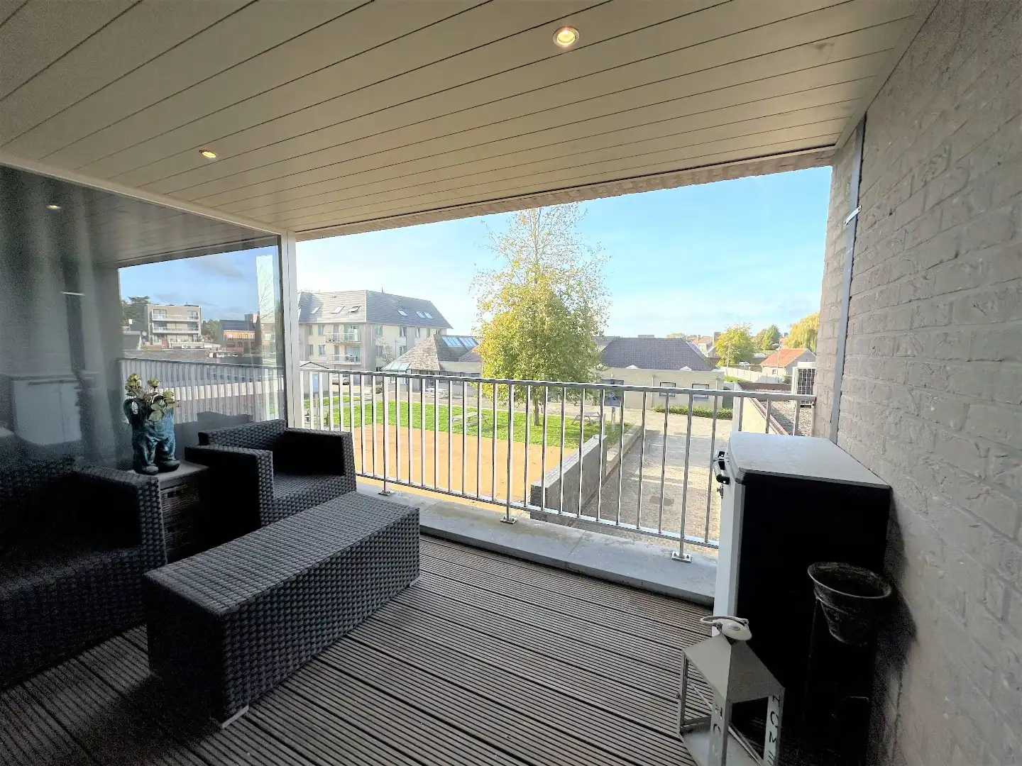 Ruim appartement met twee slaapkamers op de Markt van Houthulst foto 10