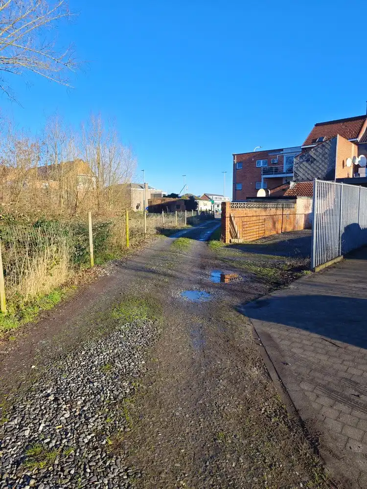 volledig gerenoveerde stadswoning met 4 slpks foto 35