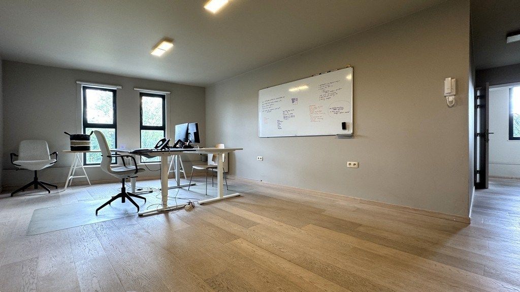 Instapklare kantoorruimte te huur aan De Sterre in Gent foto 4