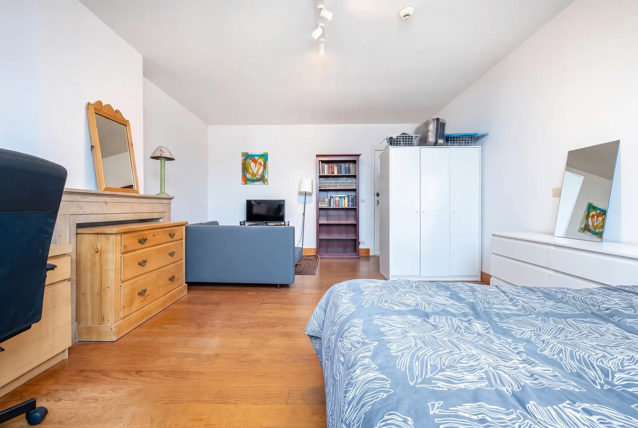 SINT-GILLIS, karaktervol appartement van 180 m²  foto 11