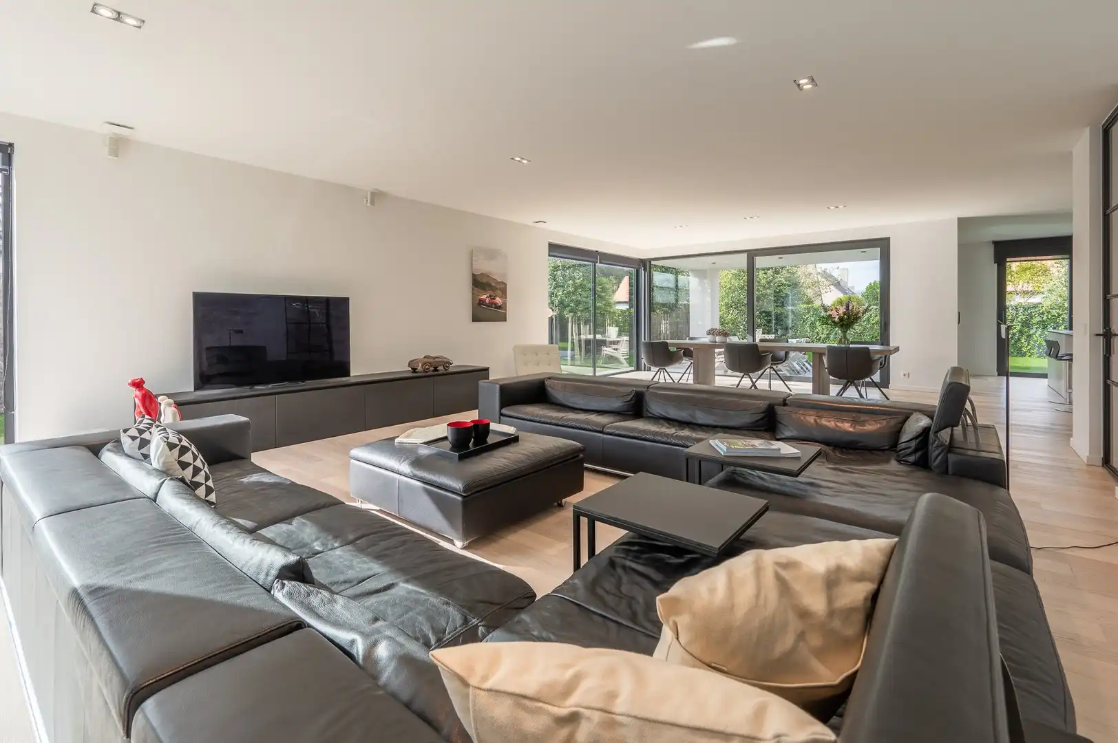 Recente alleenstaande villa centraal gelegen vlakbij het centrum van Knokke. foto 12